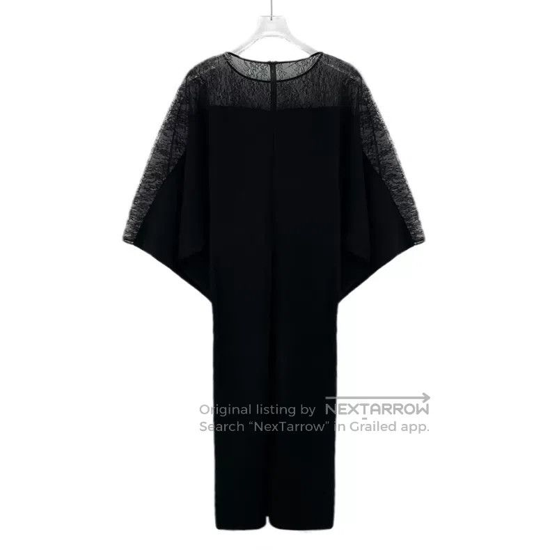 Valentino Valentino Black cut-out lace panelled crew neck short-slee Size M / US 6-8 / IT 42-44 - 2 Thumbnail
