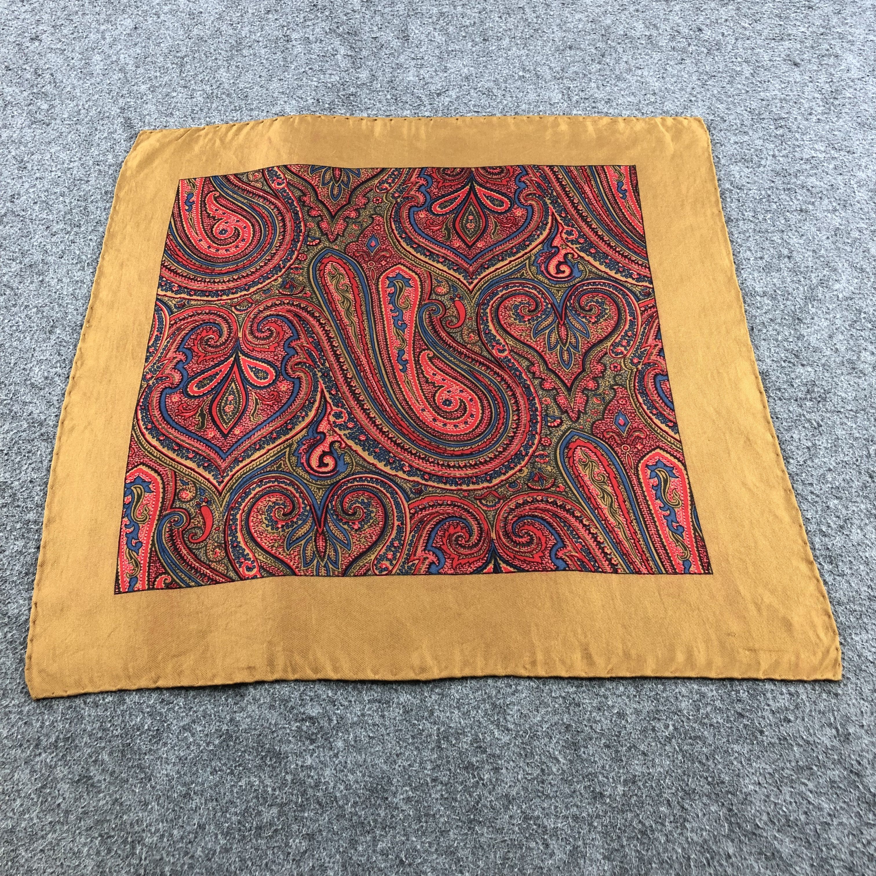 Other Vintage Paisley Silk Handkerchief Neckerchief Bandana H1330 Size ONE SIZE - 1 Thumbnail