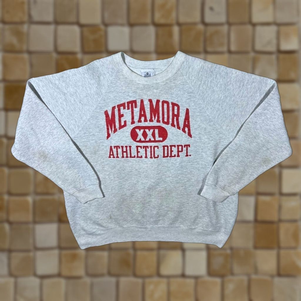Lee VINTAGE Lee Metamora Athletic Dept Grey Distressed Sweatshirt Women's XXL Pullover Sweatshirt USA Made Distressed Grey Lee Sweatshirt Womens XXL 90s Size XXL / US 16-18 / IT 52-54 - 1 Thumbnail