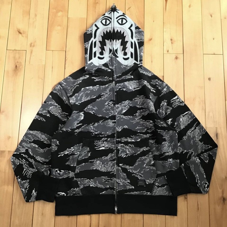 Bape BAPE Tiger full zip hoodie Tiger camo a bathing ape Size US M / EU 48-50 / 2 - 1 Thumbnail