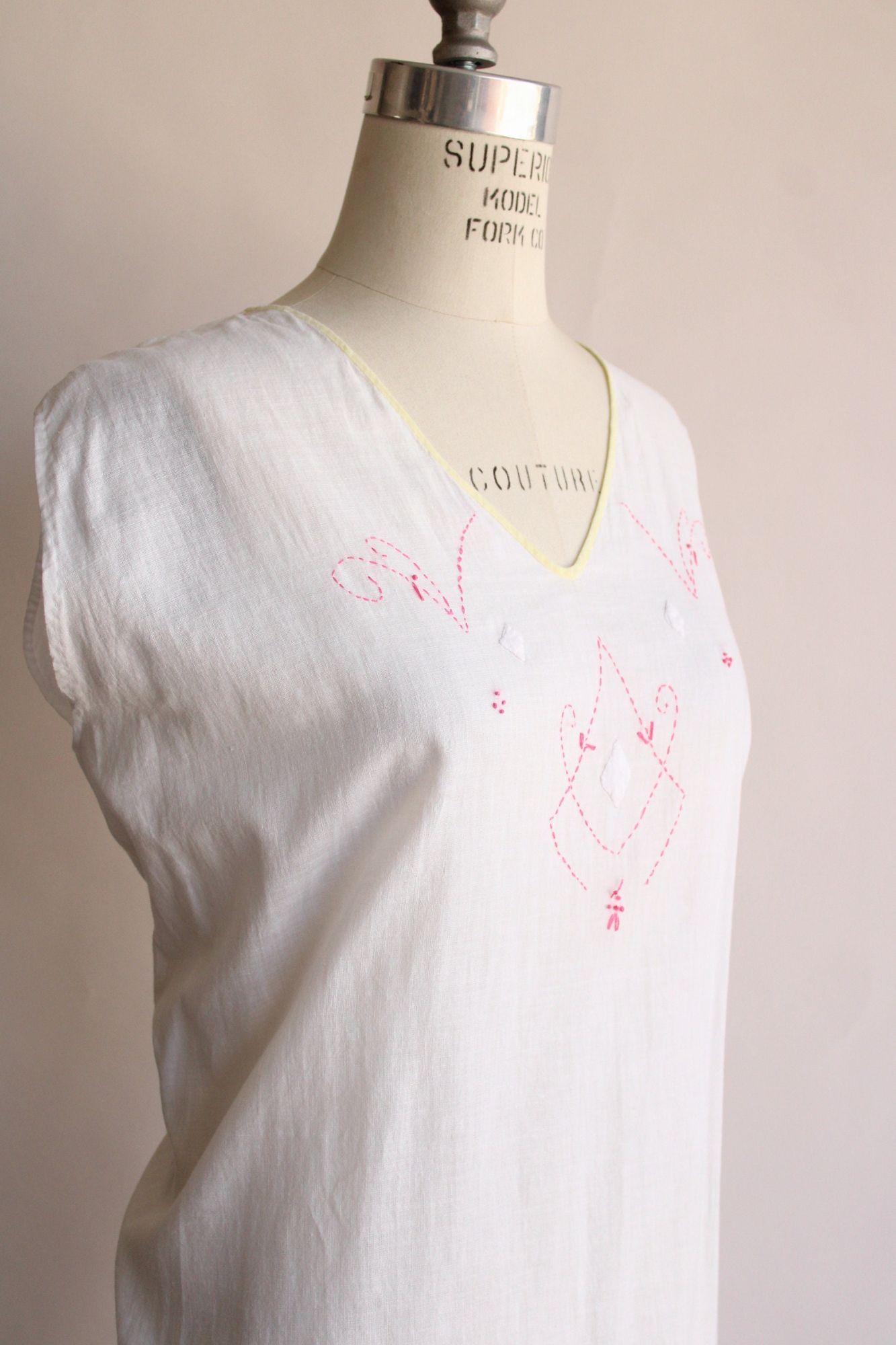 Vintage Vintage 1910s 1920s Nightgown, Volup Size Antique White Cott Size ONE SIZE - 5 Thumbnail