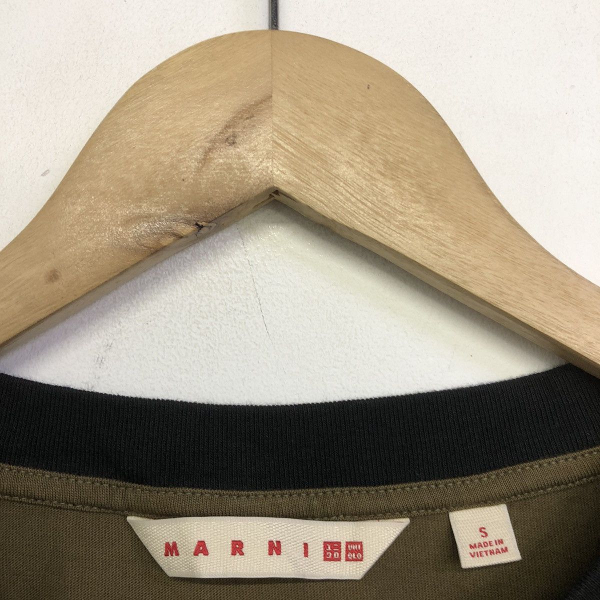 Marni × Uniqlo Marni X Uniqlo S/S Round Neck Short Sleeve Tshirt Size US S / EU 44-46 / 1 - 9 Thumbnail