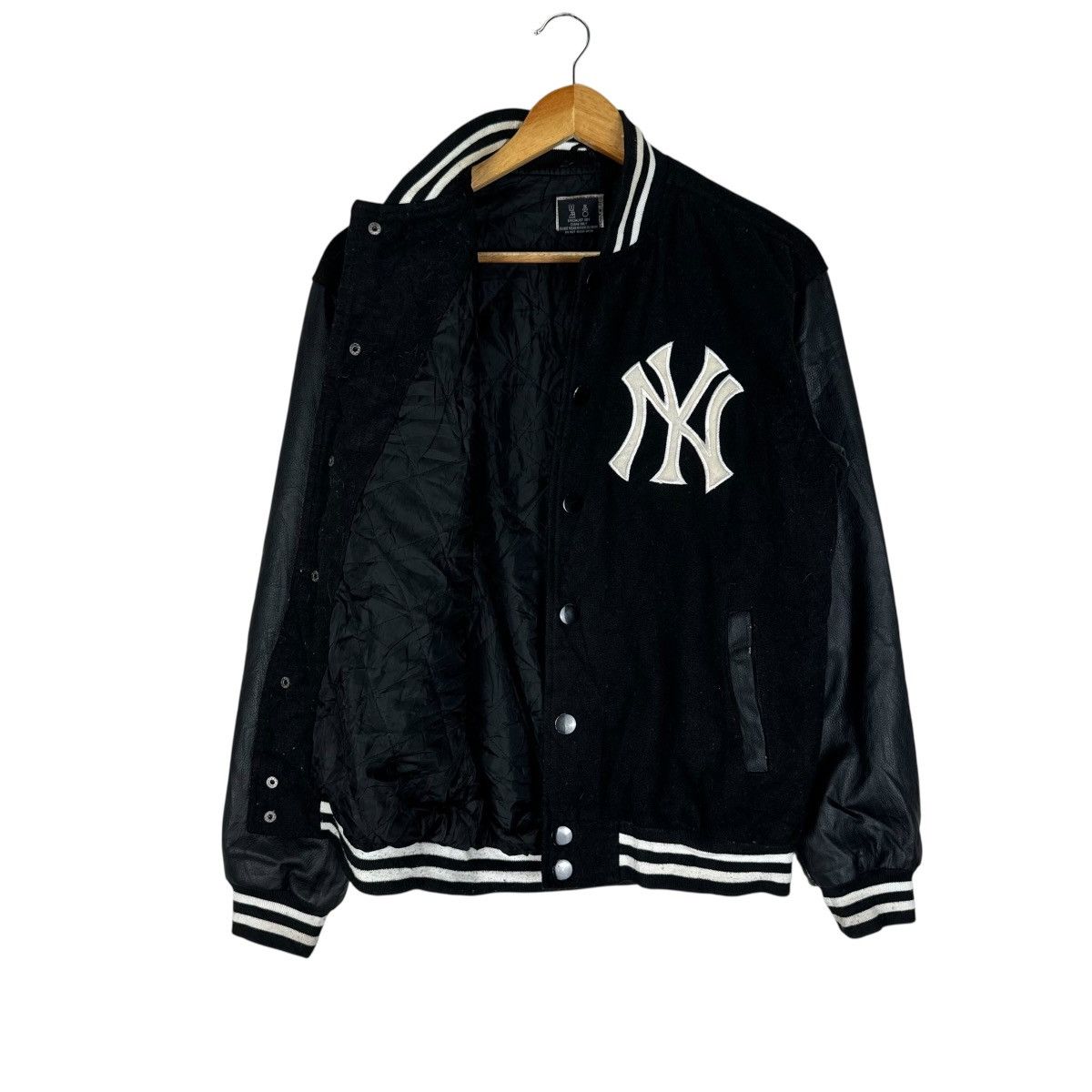 New York Yankees 🌟NEW YORK YANKEES MLB VARSITY PU LEATHER JACKET Size US M / EU 48-50 / 2 - 6 Thumbnail