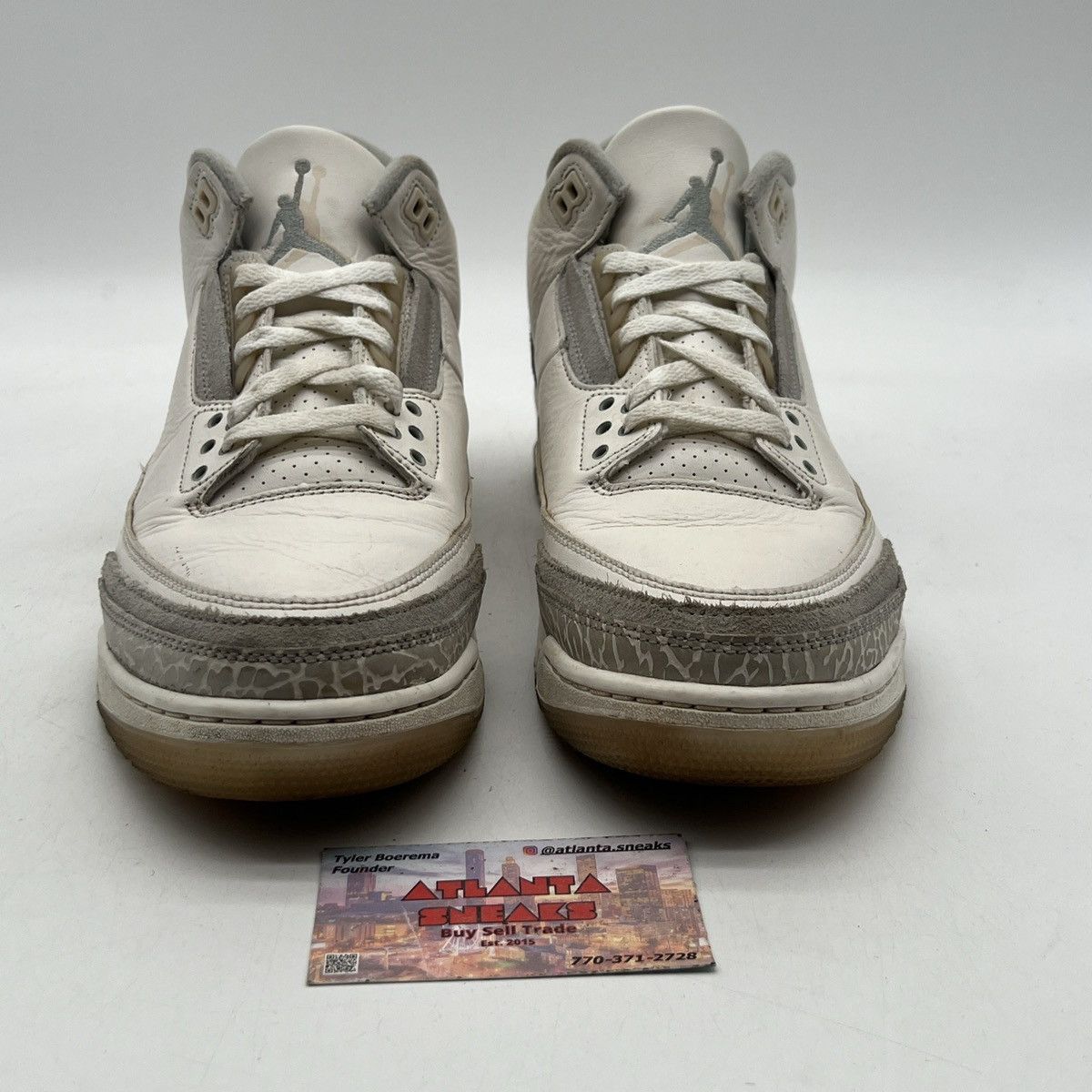 Jordan Brand Air Jordan 3 Craft ivory Size US 10.5 / EU 43-44 - 2 Thumbnail