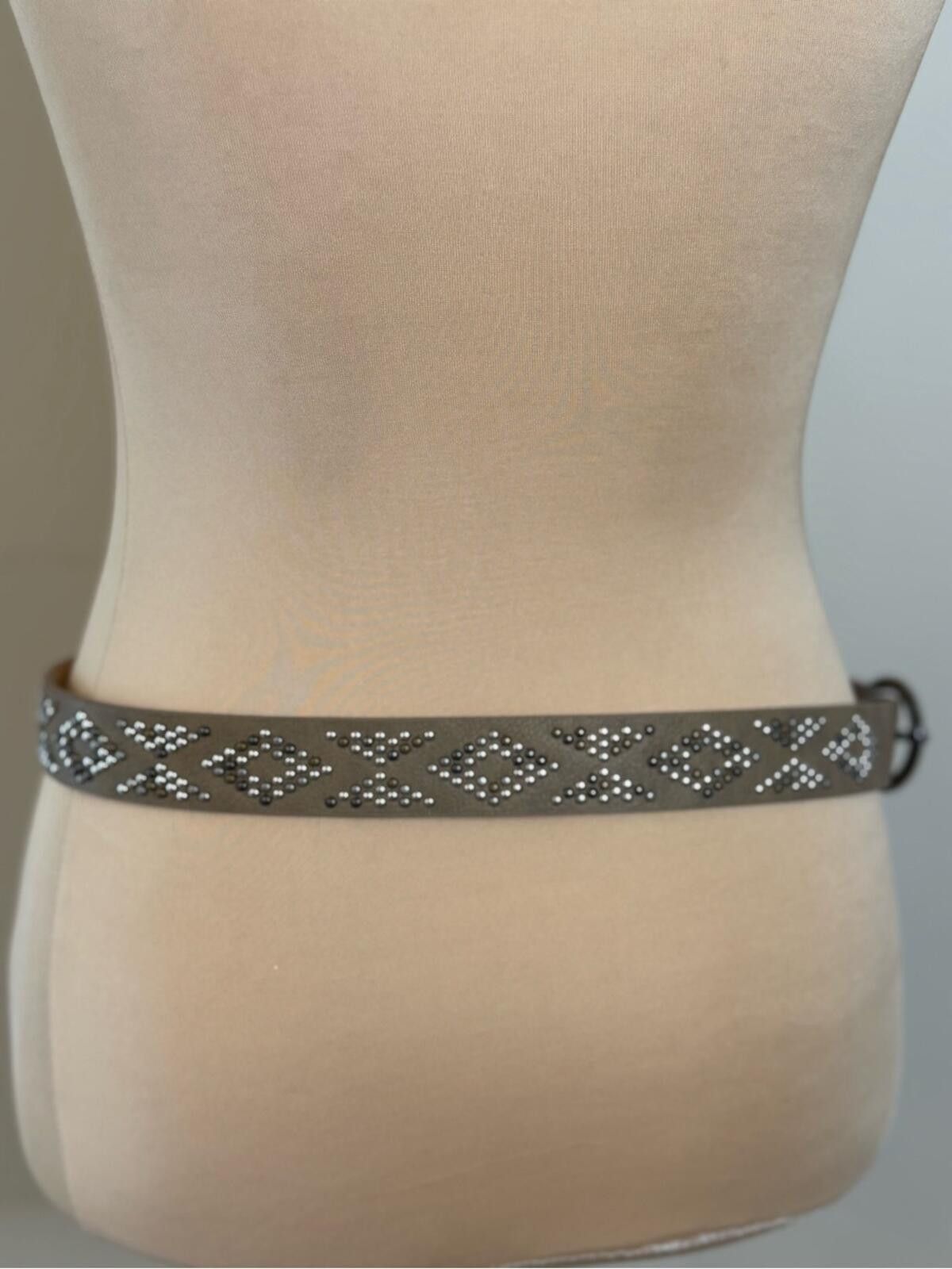 Other Faux leather western belt brown with black white beads 42” Size ONE SIZE - 4 Thumbnail