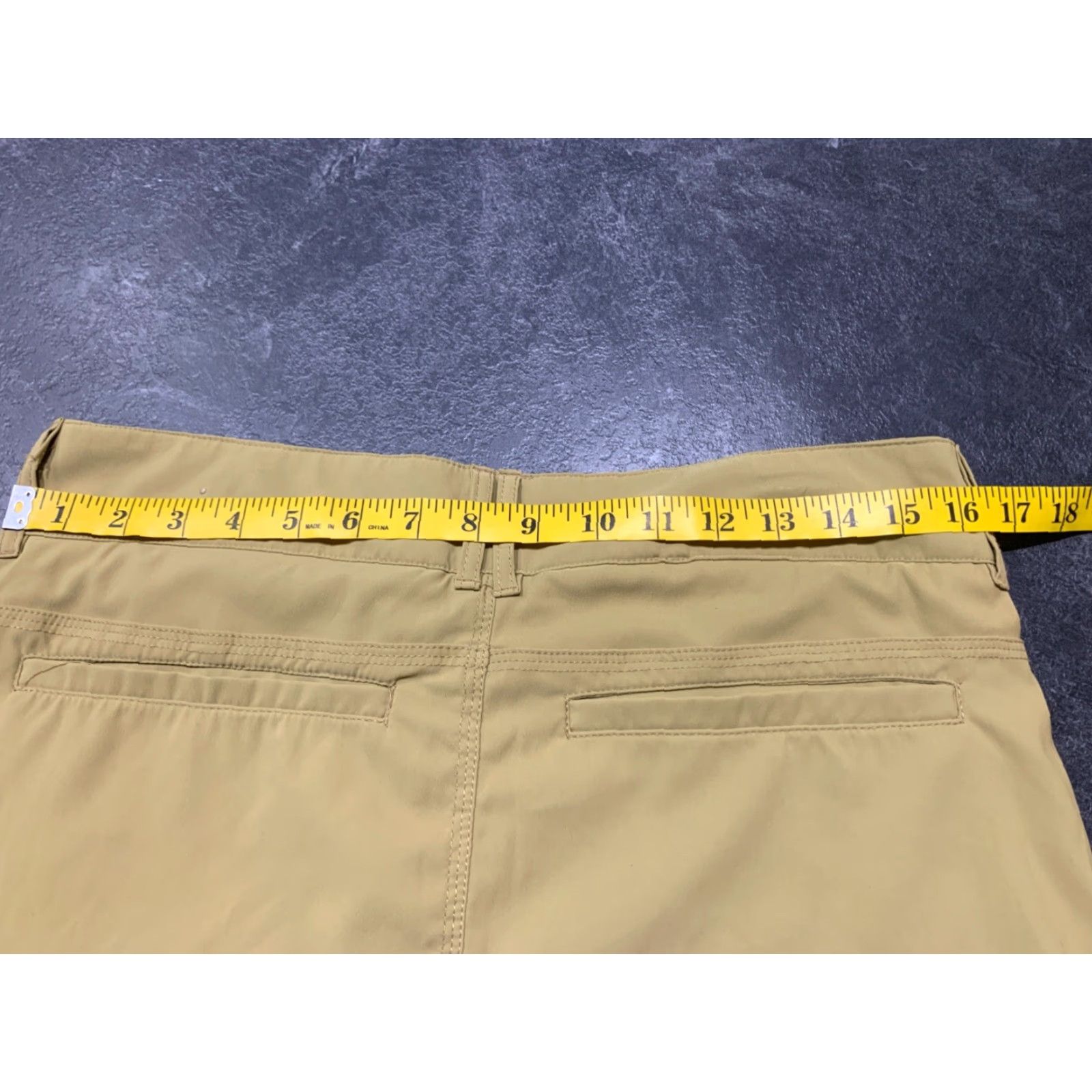 Vintage Vintage Browning Men’s Golf Shorts 32 Khaki Bermuda Flat Front Zipper Logo Summer Size US 32 / EU 48 - 7 Thumbnail