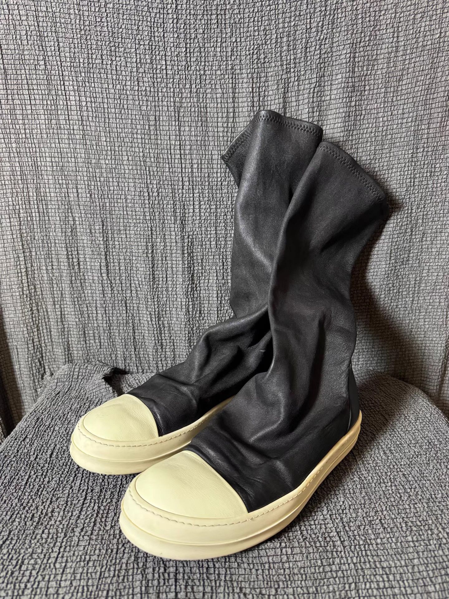Rick Owens Rick Owens 17SS mainline lambskin "Adonis" boots Size US 8.5 / EU 41-42 - 2 Thumbnail