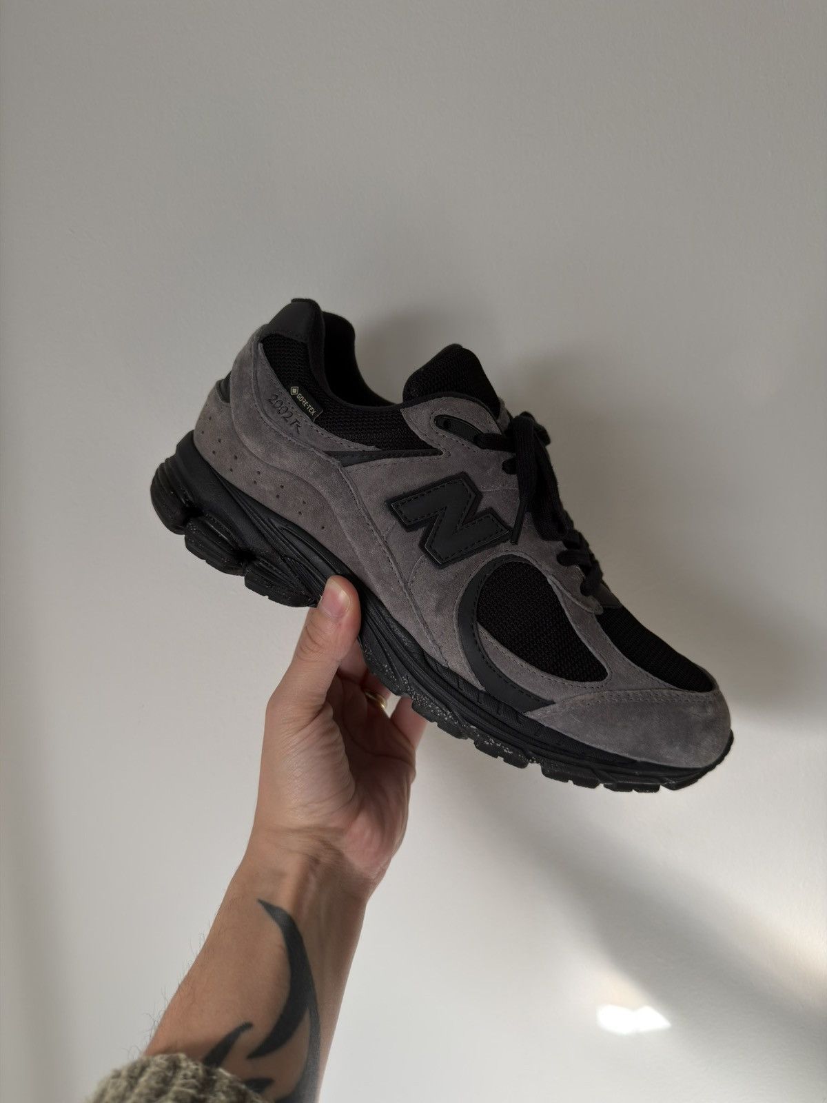 JJJJound × New Balance JJJJound x New Balance 2002R GORE-TEX Size US 9 / EU 42 - 1 Thumbnail