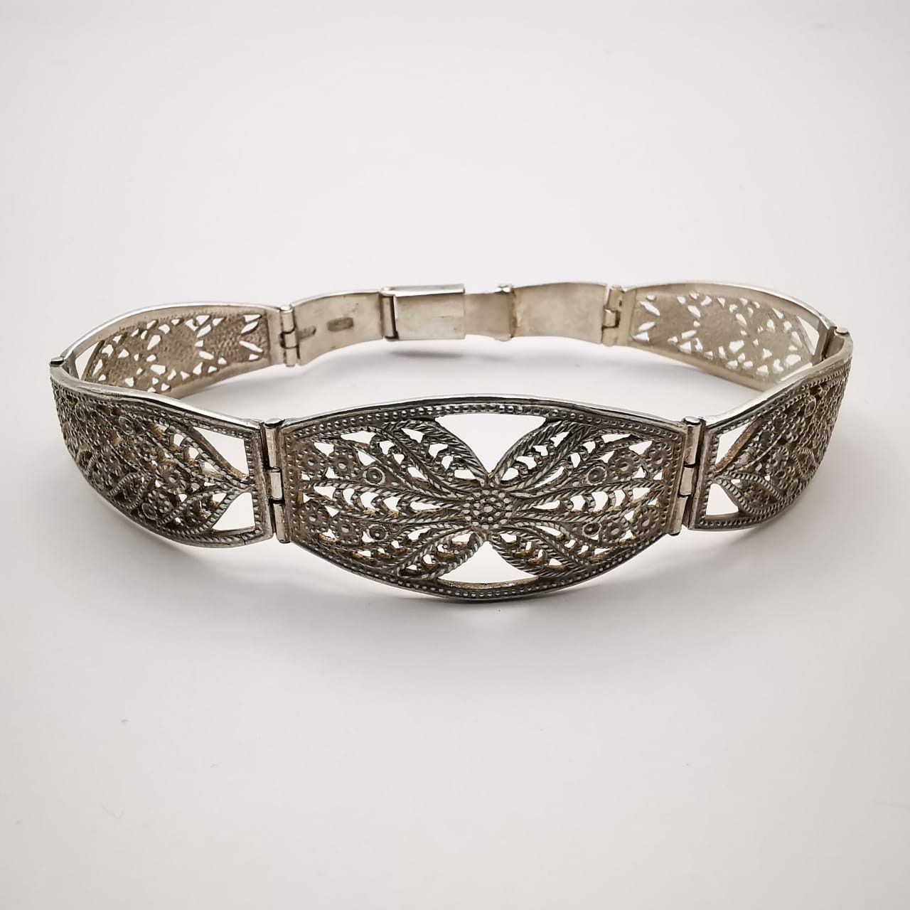Vintage Vintage Women's Bracelet "Velour" 925 Sterling Silver Size ONE SIZE - 1 Thumbnail