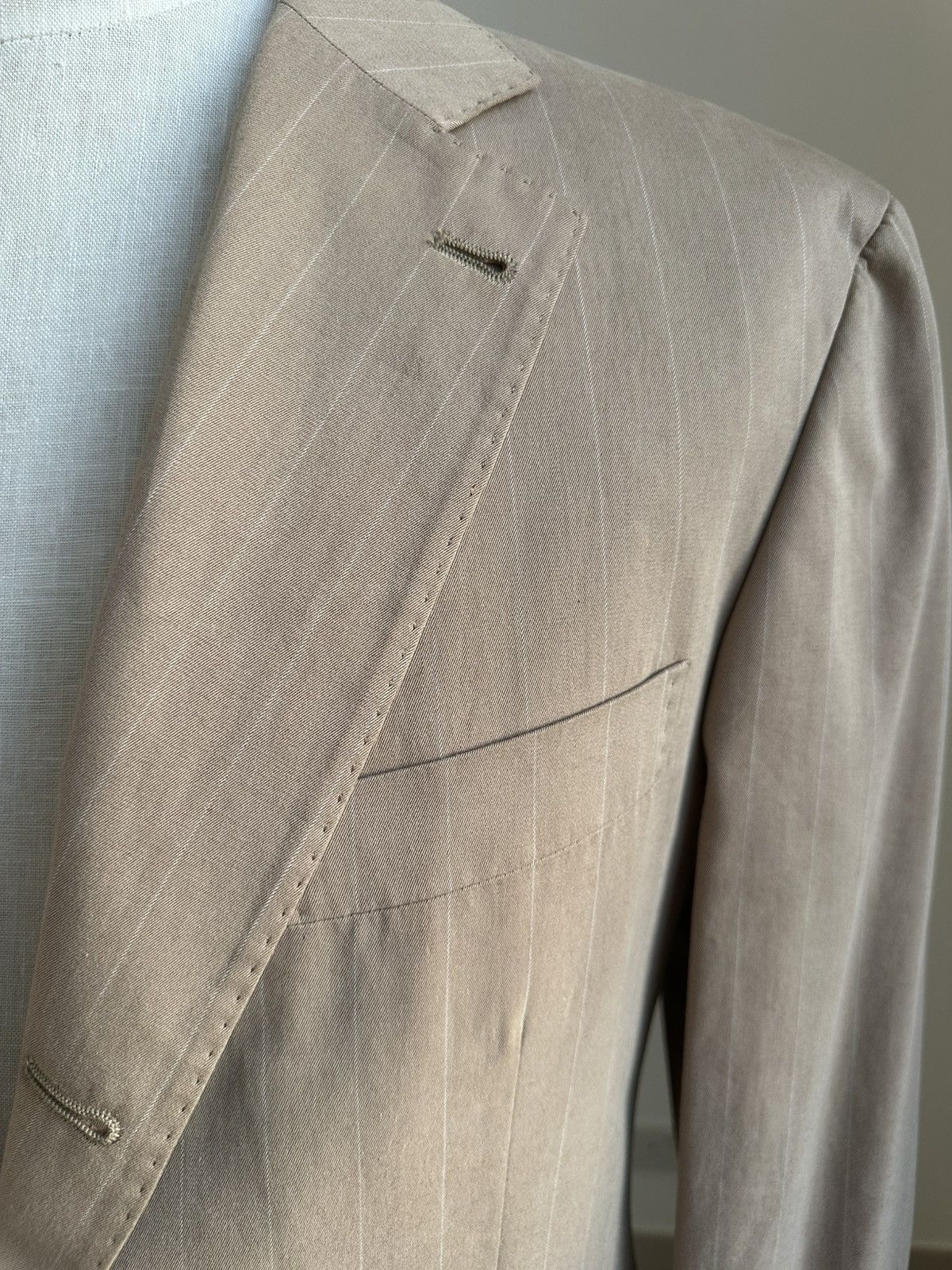 Brunello Cucinelli DEAL! Brunello Cucinelli Beige Stripped Blazer Size 42R - 3 Thumbnail