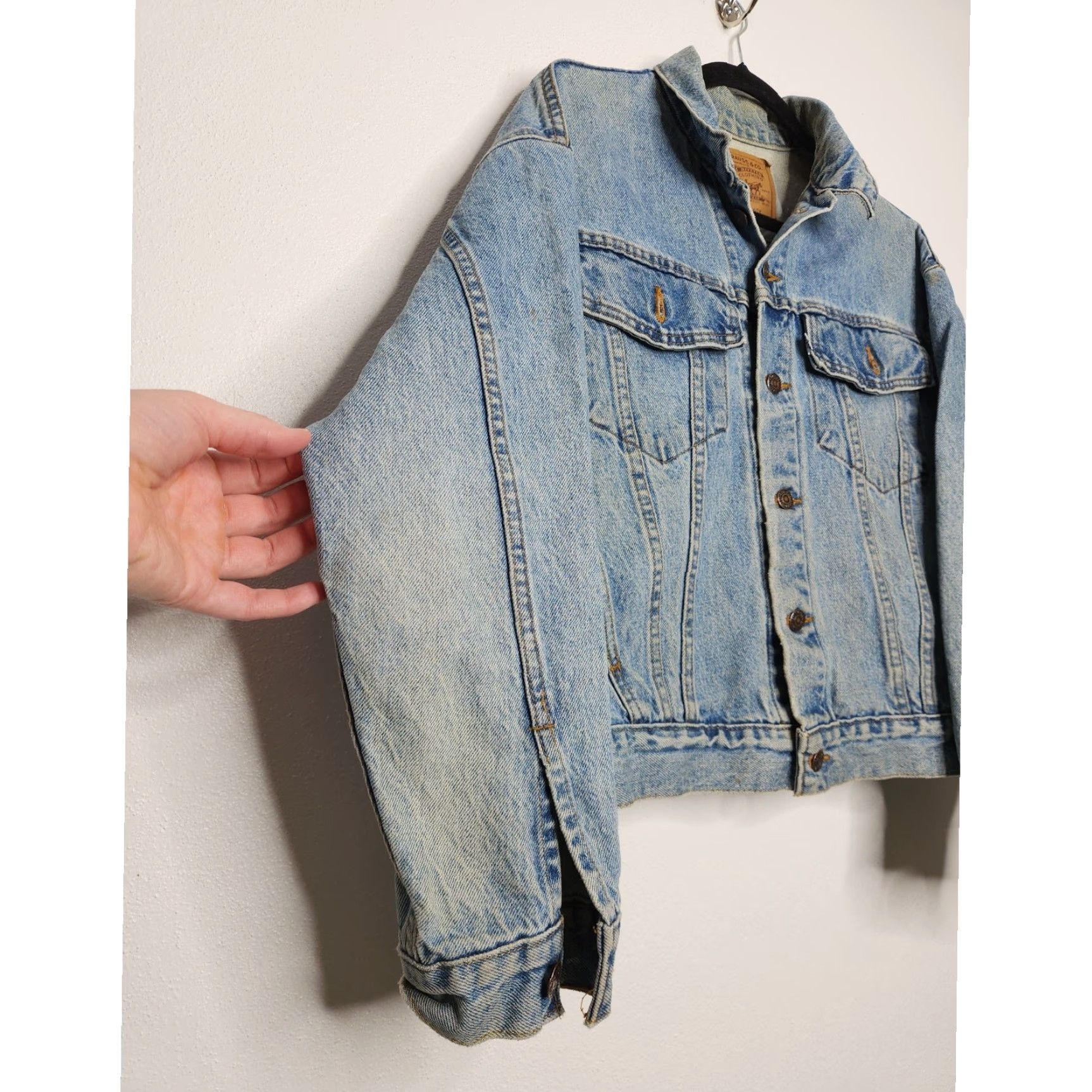 Levi's VINTAGE Levi's Denim Coat Jacket Womens L 16/18 White Tab Distressed Beauty Denim Jacket Womens Large Classic Coat Size L / US 10 / IT 46 - 2 Thumbnail