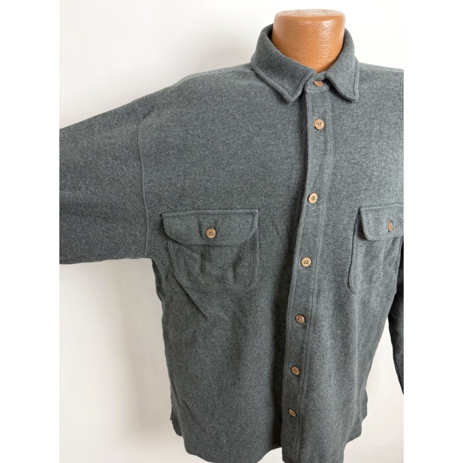 Tommy Bahama VINTAGE Tommy Bahama Shirt Jacket Mens Large Charcoal Gray Ribbed Cotton Knit Button Up Size US L / EU 52-54 / 3 - 5 Thumbnail