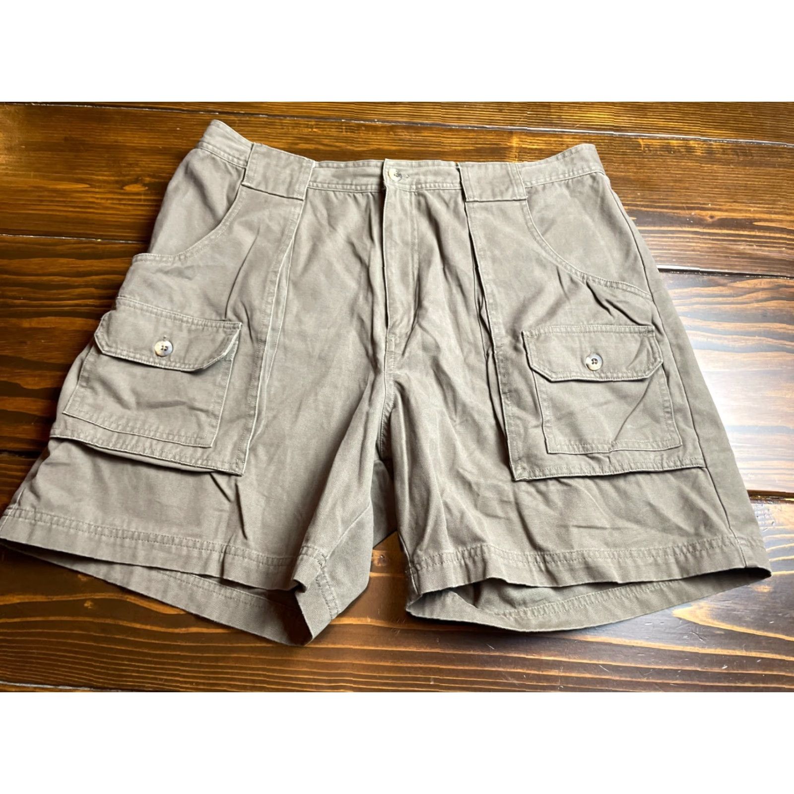 Vintage Guide Series Shorts Mens Size 36 Green Cargo Pockets Casual Travel Cotton Flat Front Inseam 6in Regular Size US 36 / EU 52 - 2 Thumbnail