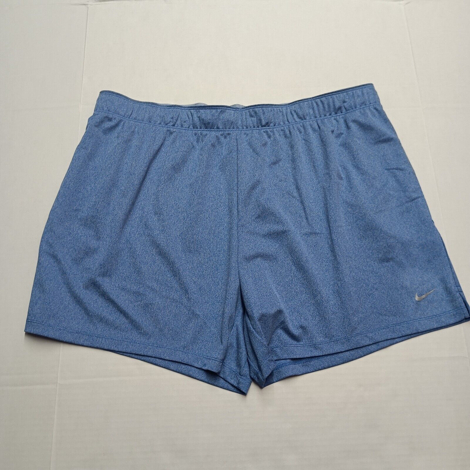 Nike Nike Women's 5" Dri-FIT Attack Training Shorts 2XL Blue Size 40" / US 18 - 1 Thumbnail