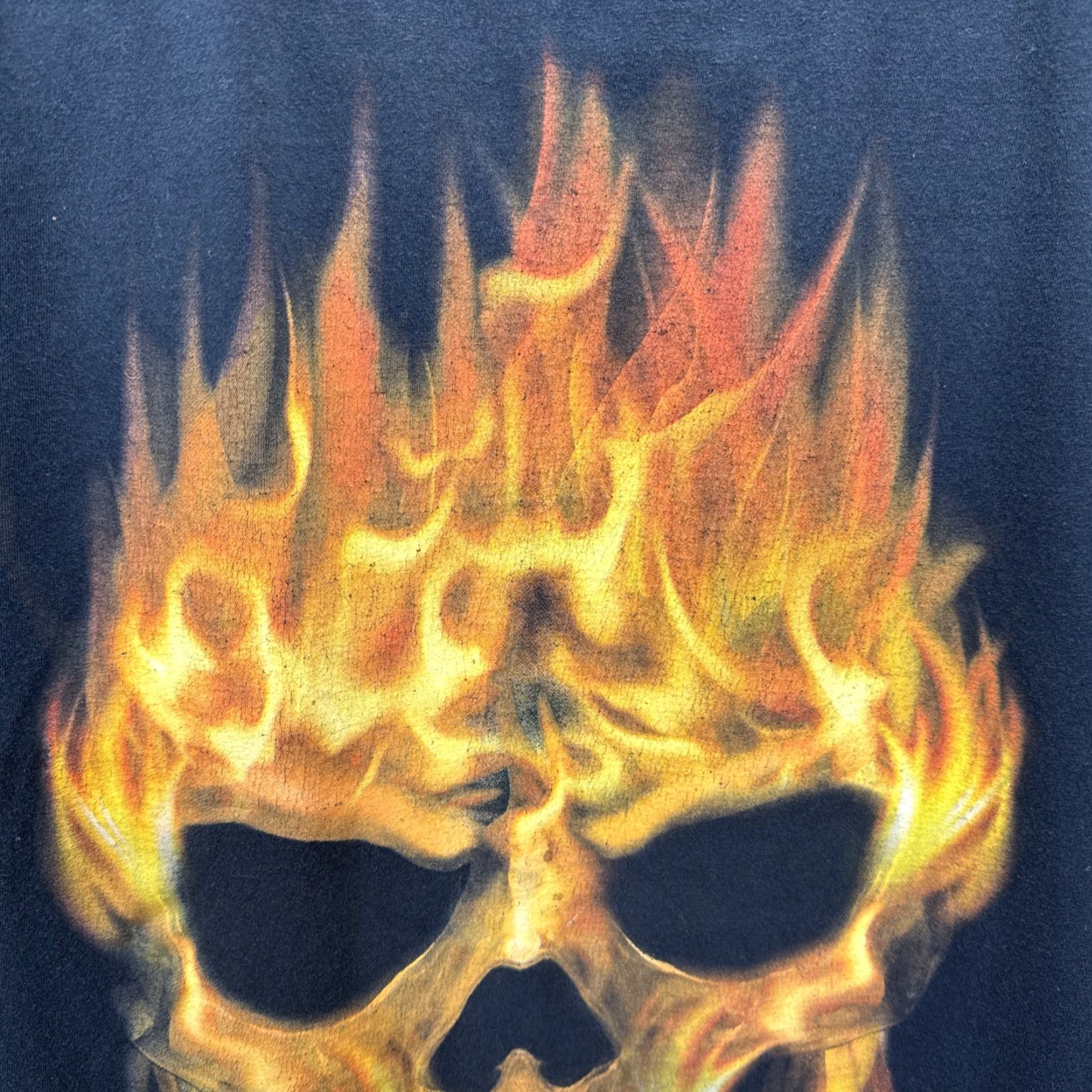 Vintage VINTAGE American Vintage Flaming Skeleton Skull T-Shirt Large Black Graphic Tee 90s Retro Mens Size US L / EU 52-54 / 3 - 6 Thumbnail