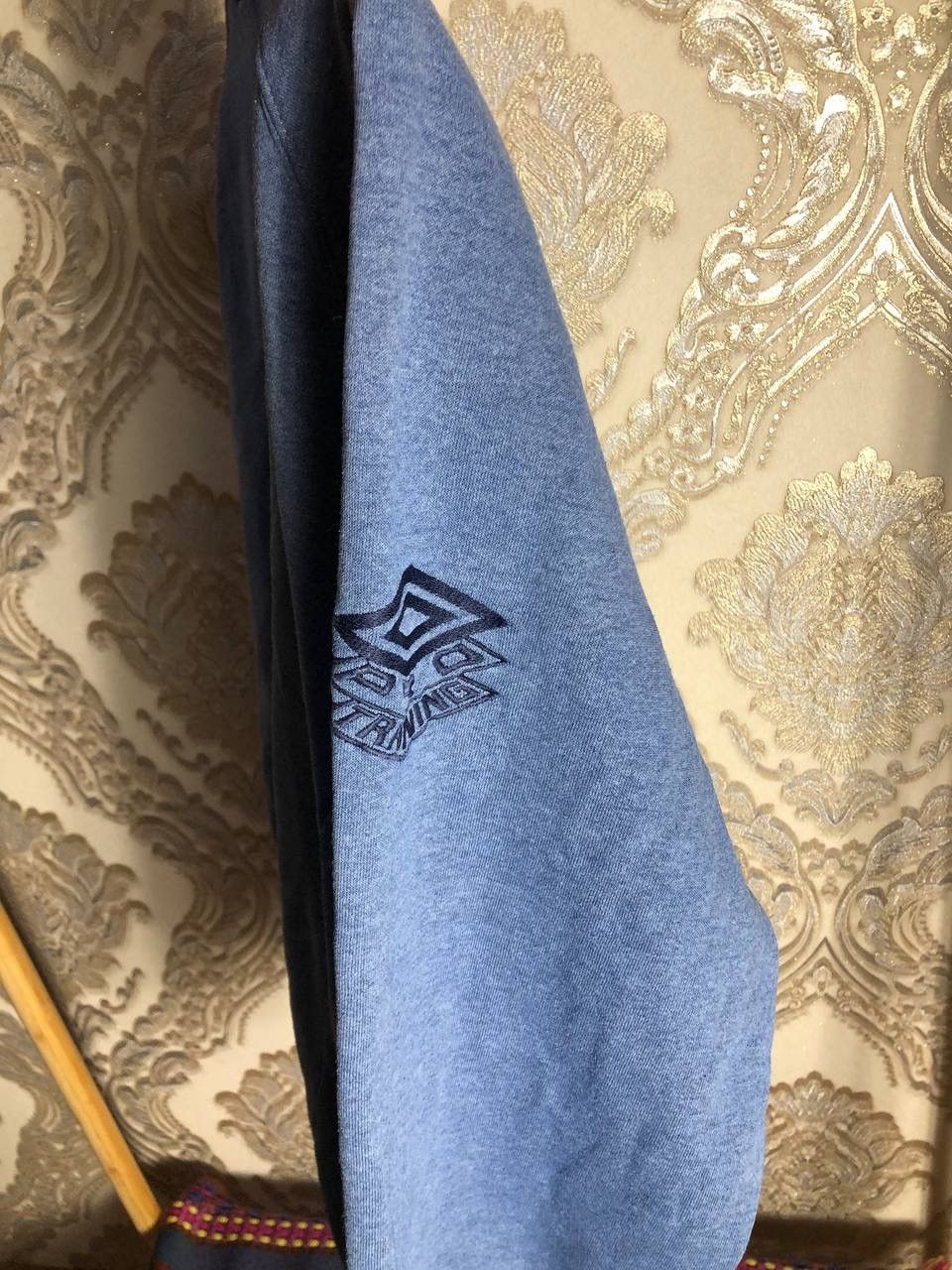 Umbro VINTAGE UMBRO ENGLAND RETRO SOCCER SWEATSHIRT MANCHESTER Size US L / EU 52-54 / 3 - 4 Thumbnail