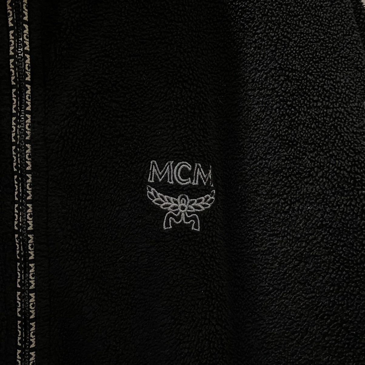 MCM MCM Black Reversible Fleece Jacket Size US XL / EU 56 / 4 - 7 Thumbnail