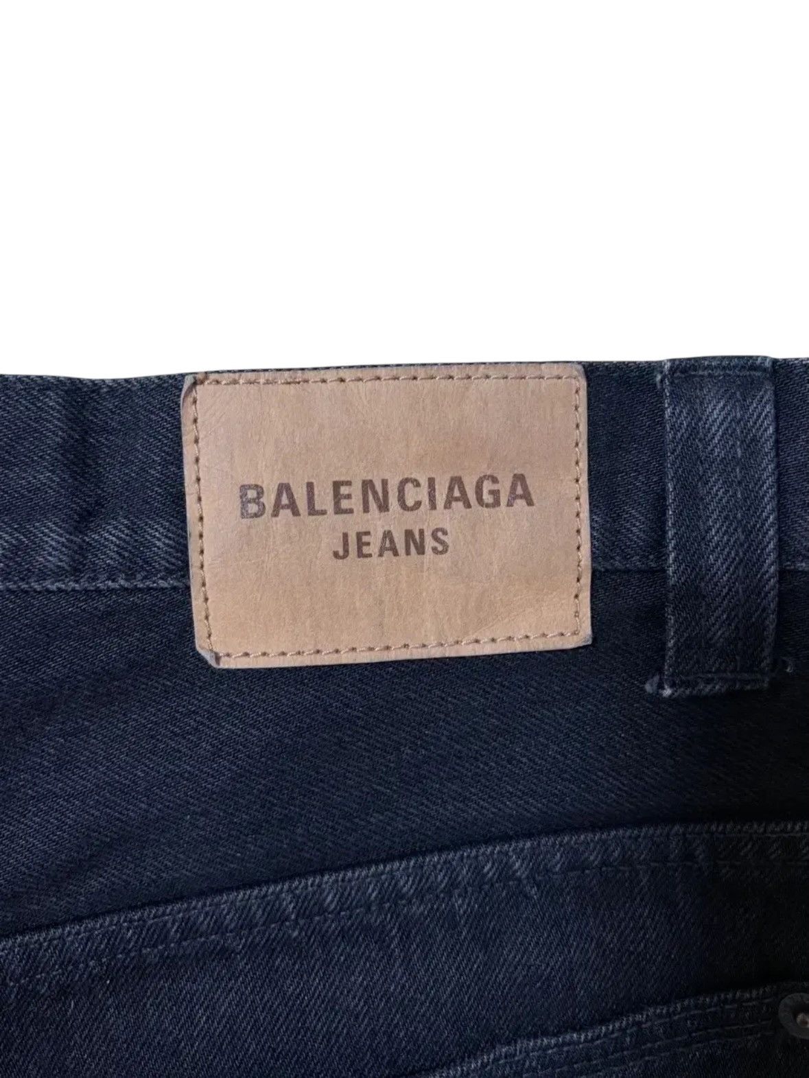 Balenciaga Balenciaga Two Tone Barcode Short Size US 30 / EU 46 - 4 Thumbnail