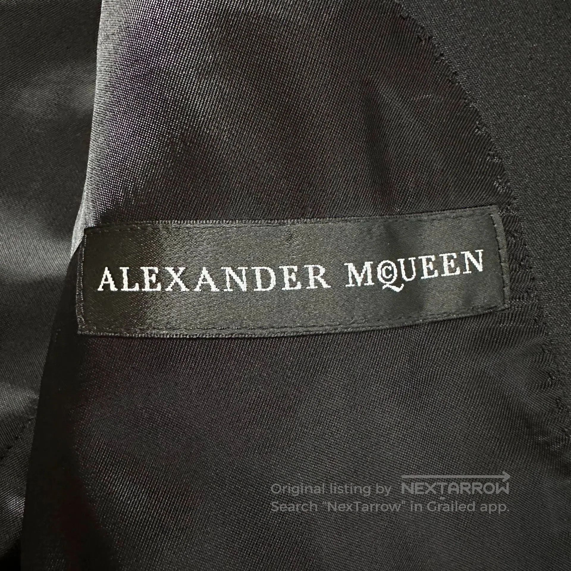 Alexander McQueen alexander mcqueen embroidered blazer with badges. Size US XXL / EU 58 / 5 - 5 Thumbnail