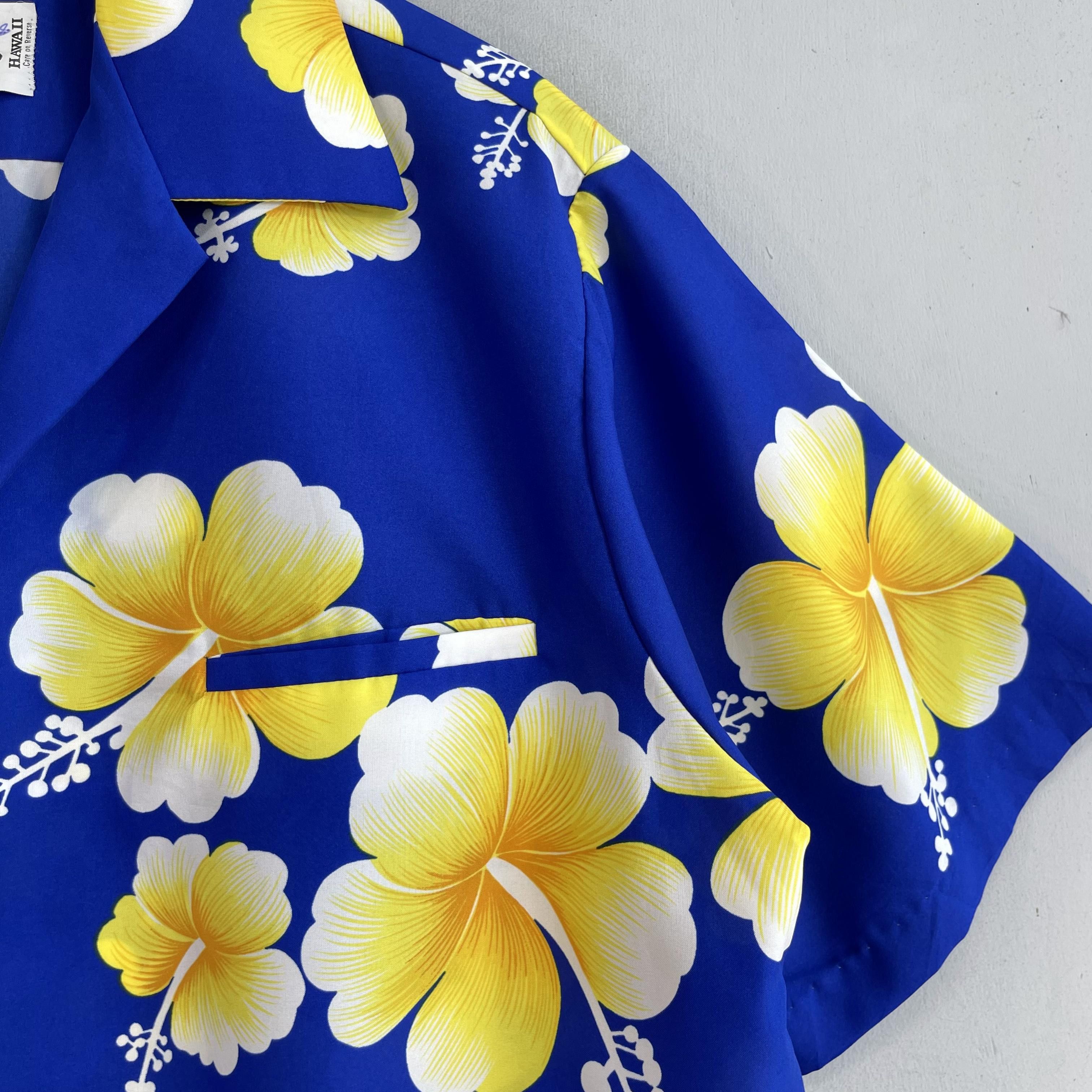 Batik Bay × Vintage Vintage Hawaiian Hibiscus Flower Motive Button Up Size US XL / EU 56 / 4 - 3 Thumbnail