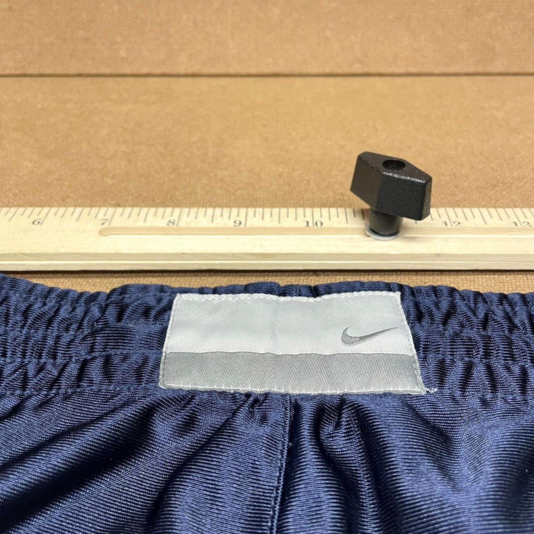 Nike Nike Reversible Basketball Shorts Mens L Navy White Yellow Play On Swoosh - Multicolor Colorblock Athletic Size US 33 - 6 Thumbnail
