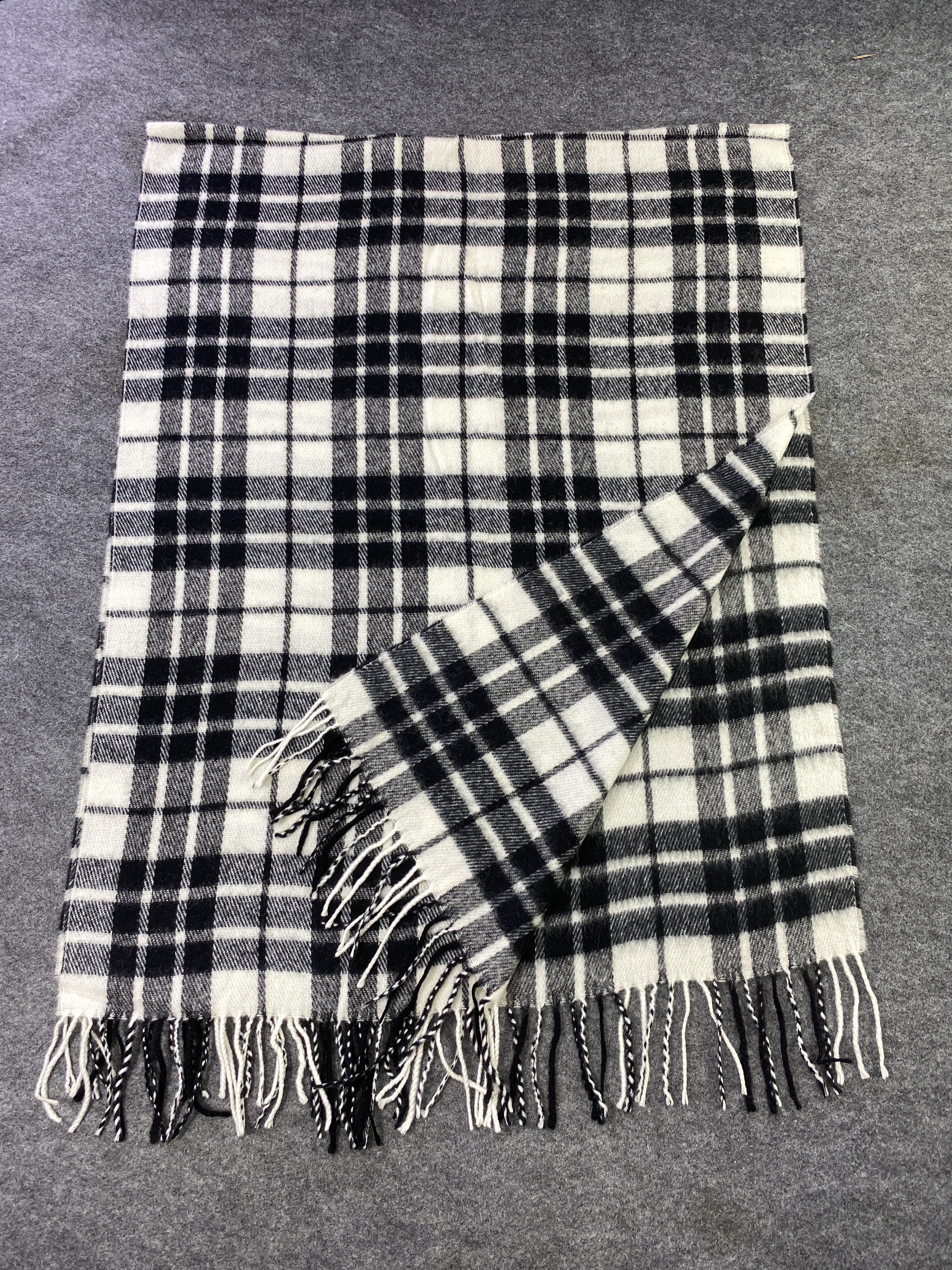 Hardy Amies Hardy Amies Scarf / Muffler / Neckwear -T619 Size ONE SIZE - 3 Thumbnail