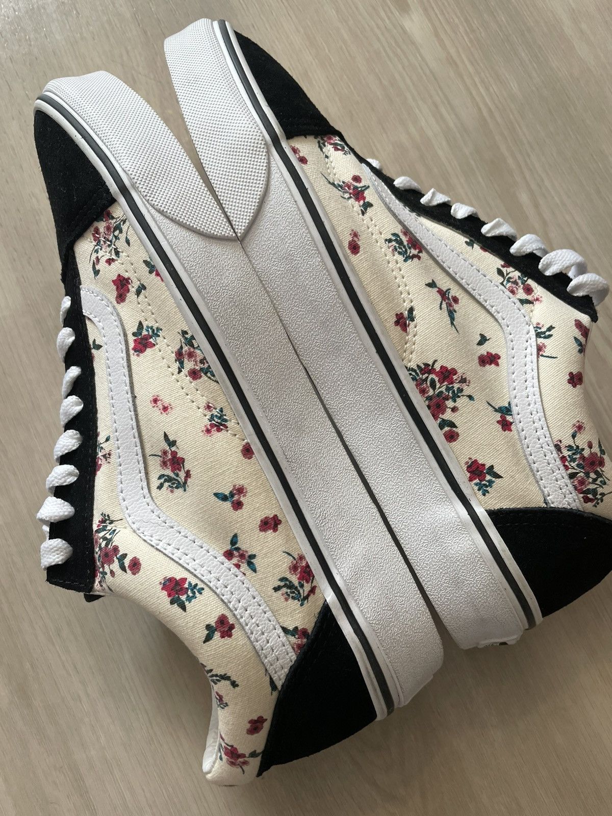 Vans Vans Old Skool "Ditsy Floral Asphaltgold" BlackCream 8M 9.5W Size US 9.5 / IT 39.5 - 3 Thumbnail