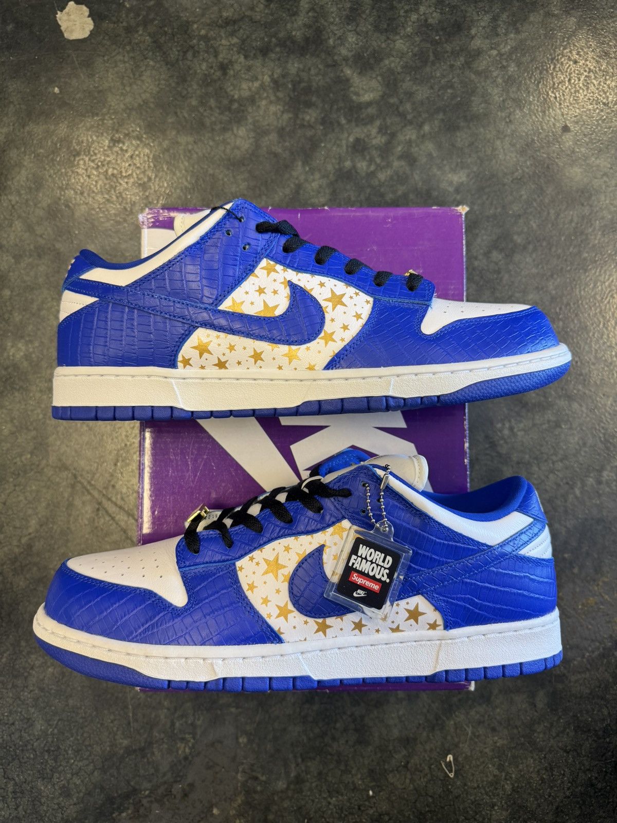 Nike × Supreme Dunk Low SB Supreme Stars Royal Size US 12 / EU 45 - 1 Thumbnail