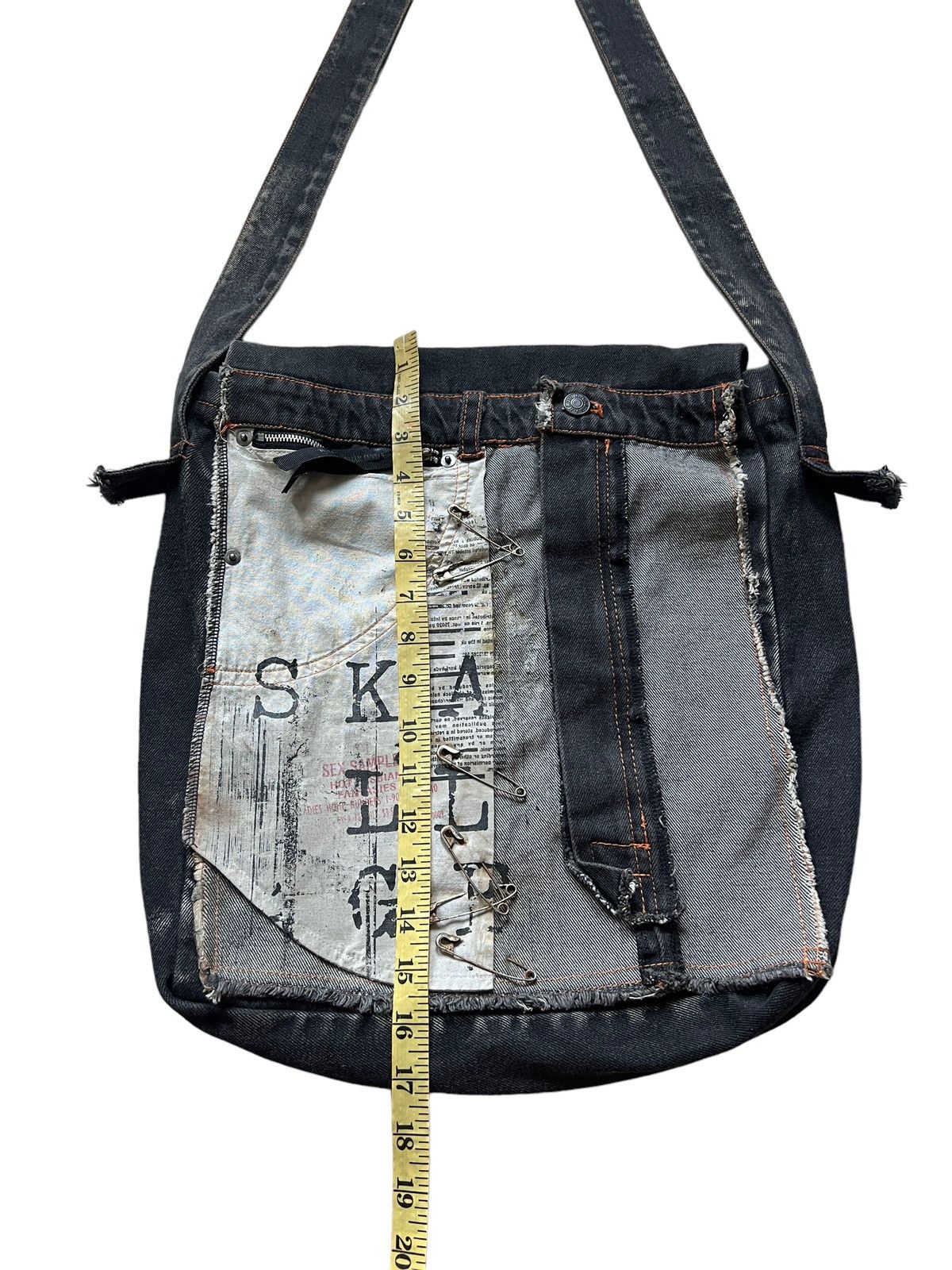 Japanese Brand 2000s h.NAOTO 🇯🇵 Goth Punk Reworked Denim Crossbody Bag Size ONE SIZE - 8 Thumbnail
