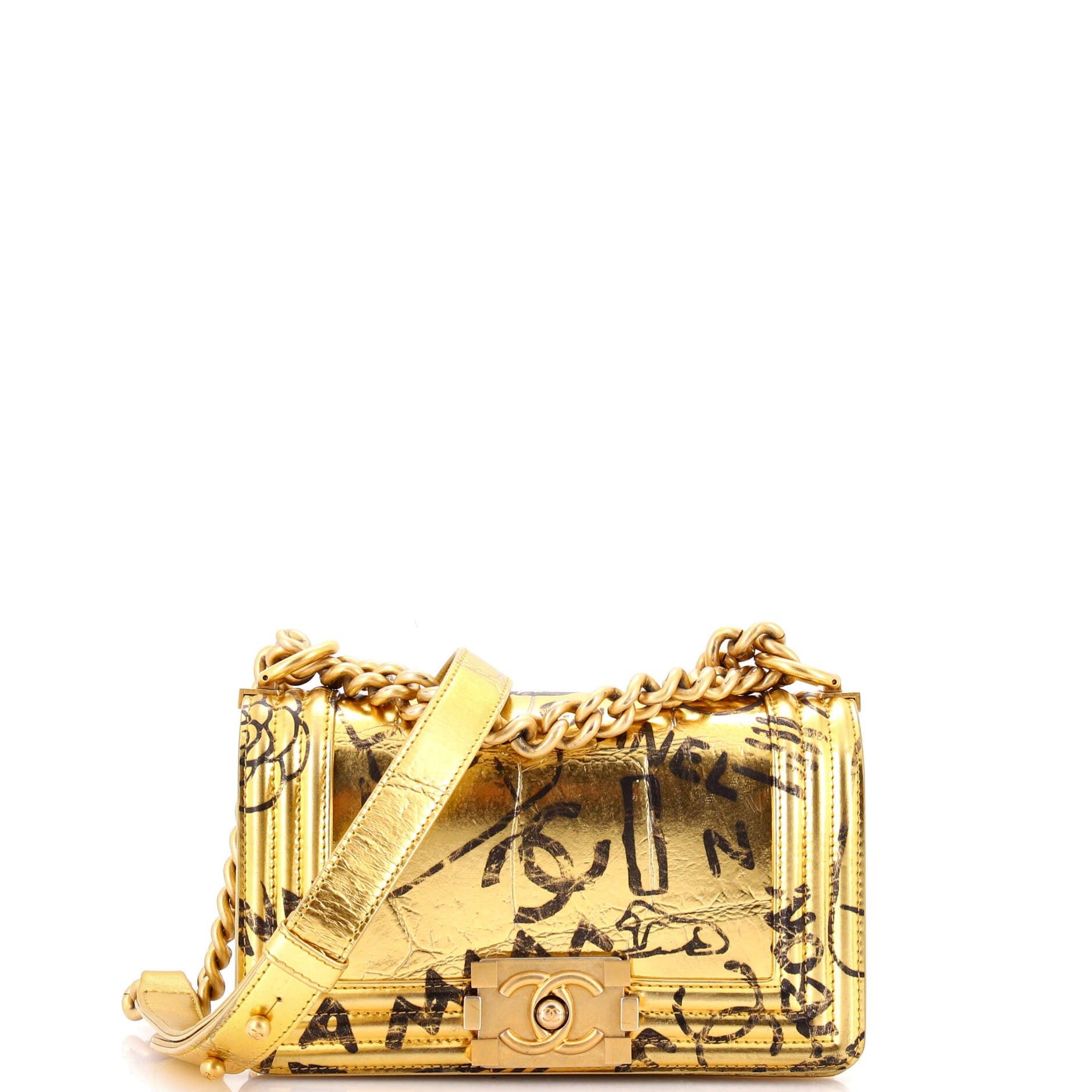 Chanel Boy Flap Bag Size ONE SIZE - 1 Thumbnail