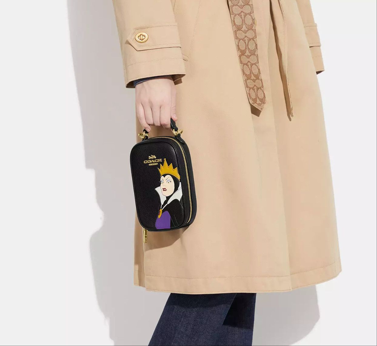 Coach Disney X Coach Eva Phone Crossbody With Evil Queen Motif Size ONE SIZE - 10 Thumbnail