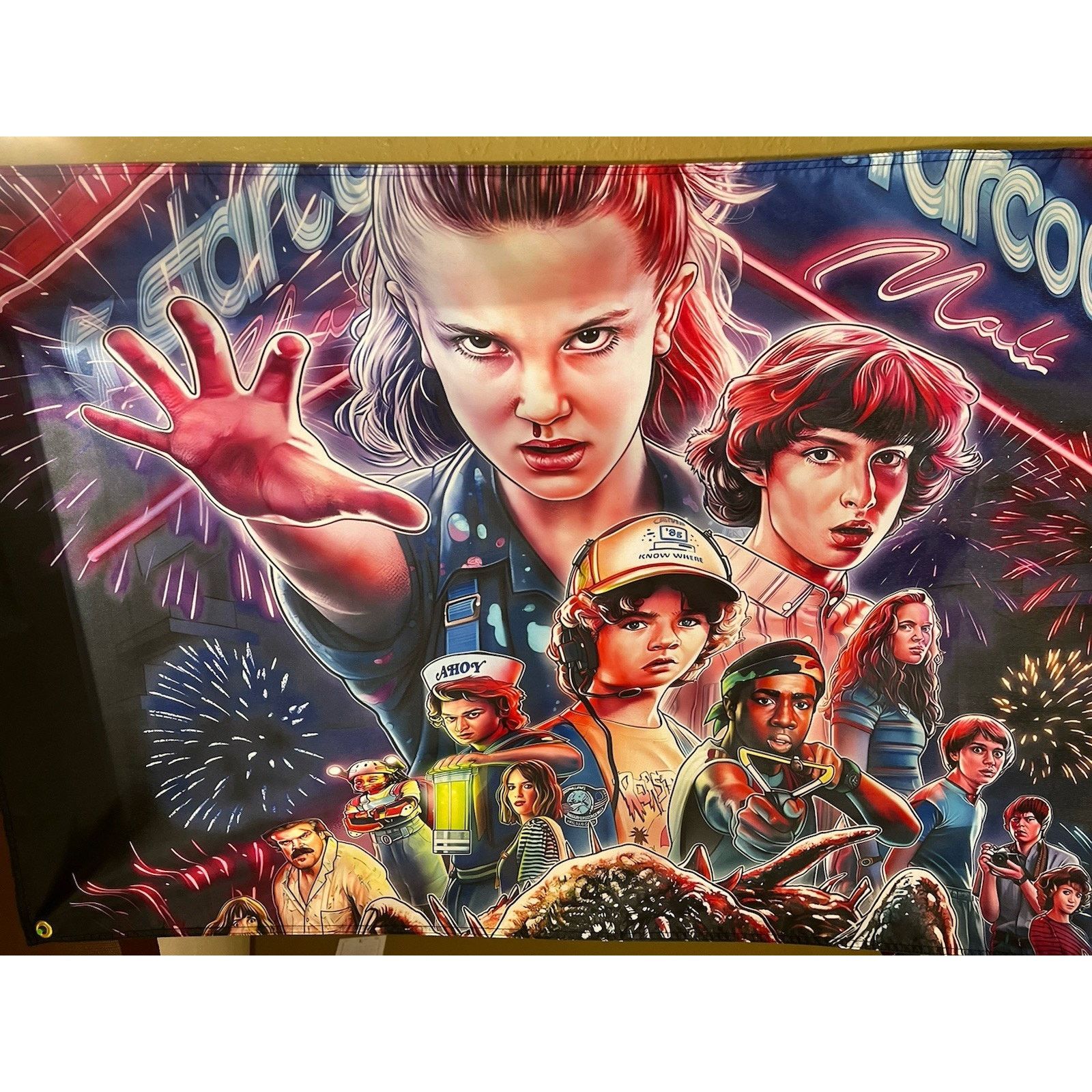LEGO STRANGER THINGS 5' Starcourt Mall Flag Mind Flayer Upside Size ONE SIZE - 3 Thumbnail