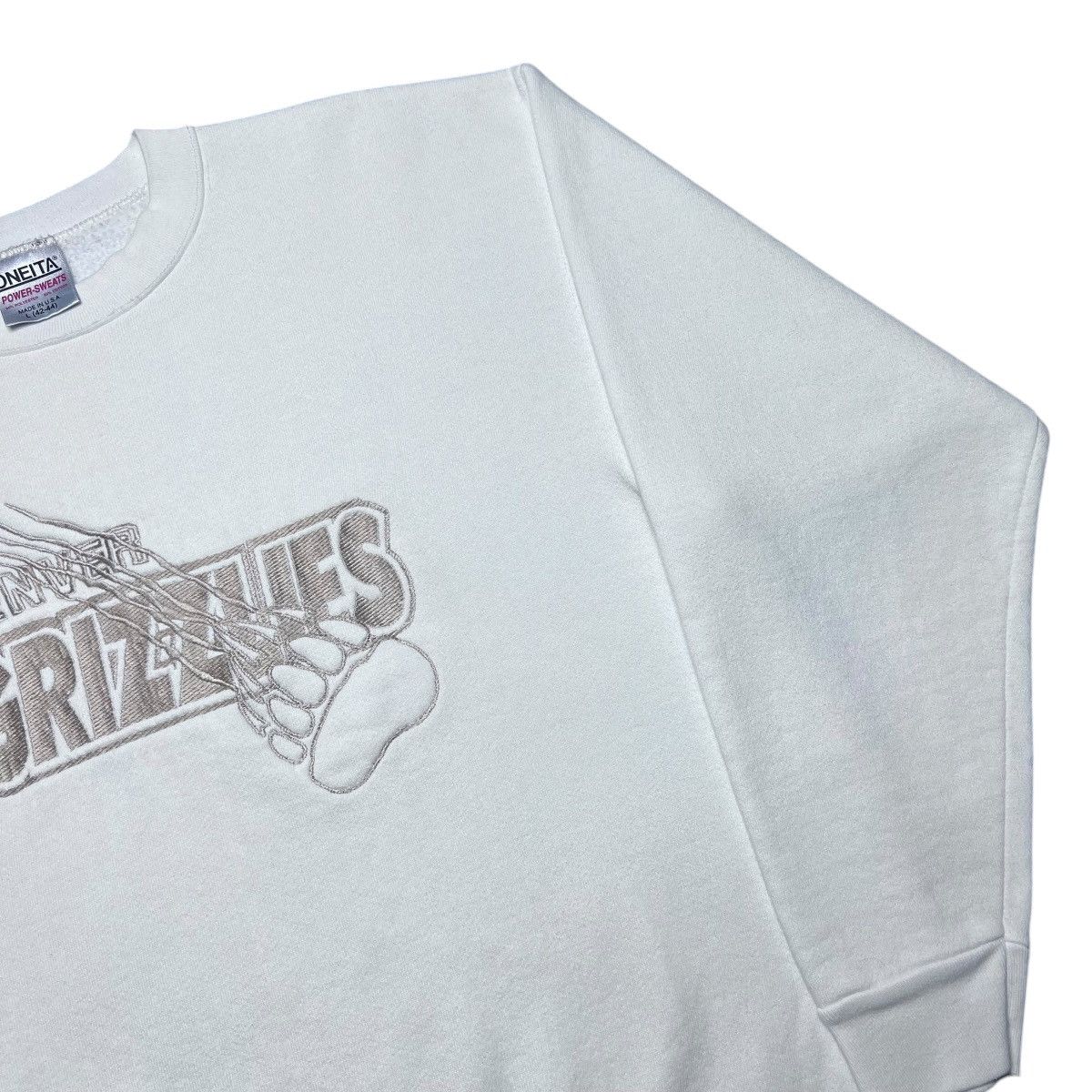 Other Vintage 1990s IHL Denver Grizzlies Embroidered Sweatshirt Size US L / EU 52-54 / 3 - 15 Thumbnail