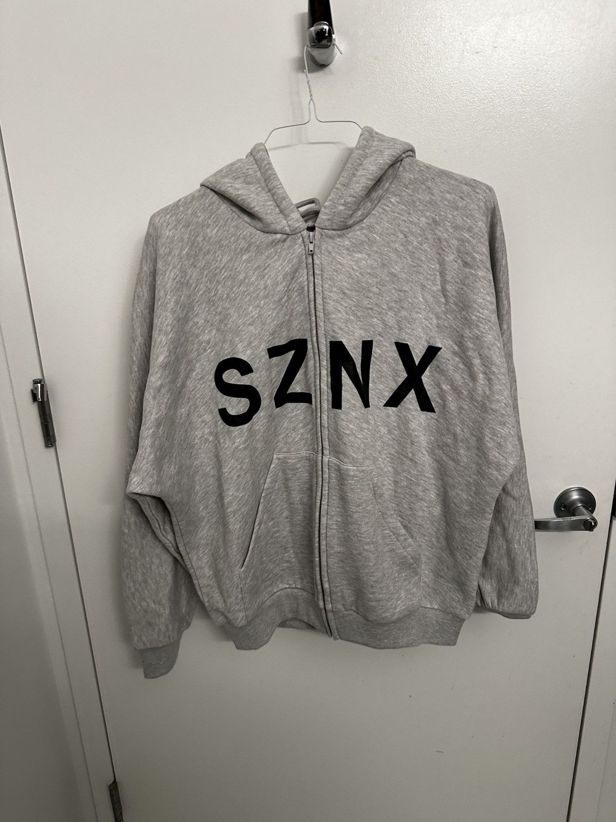 Yeezy Yeezy Season 10 Cropped Zip-Up Hoodie (HD-10, Size 3) | Grailed