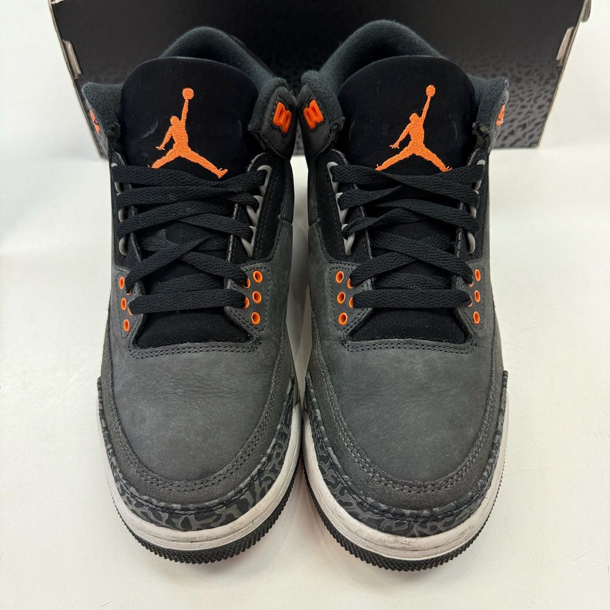 Jordan Brand Size 8 - Jordan 3 Retro 2023 Mid Fear - CT8532-080 Size US 8 / EU 41 - 4 Thumbnail