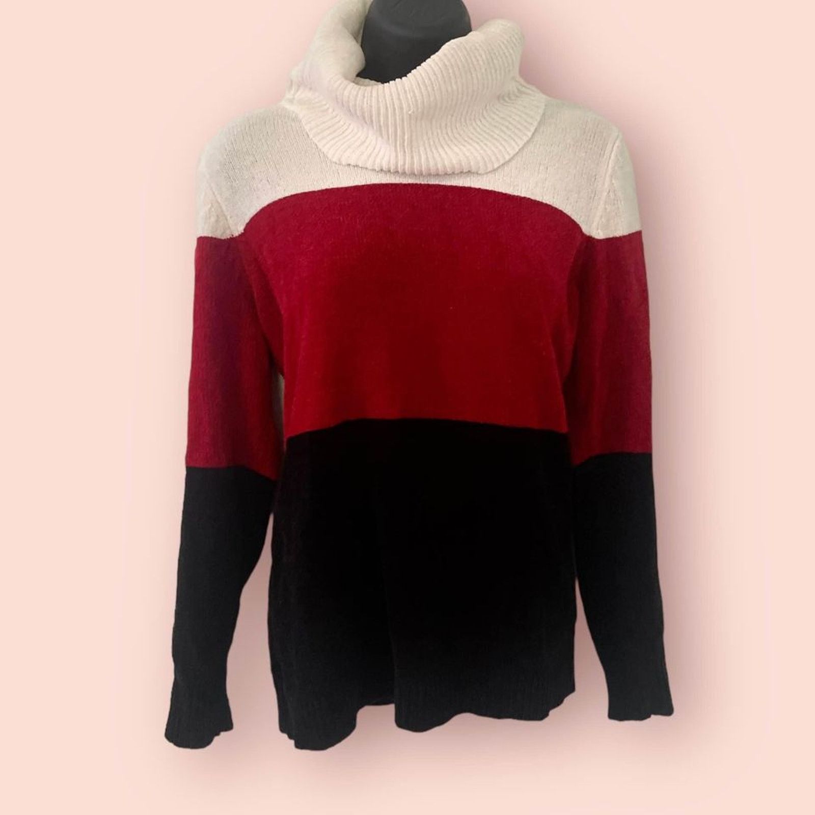 Other super fuzzy sweater: small Size US 4 / IT 34 - 1 Preview