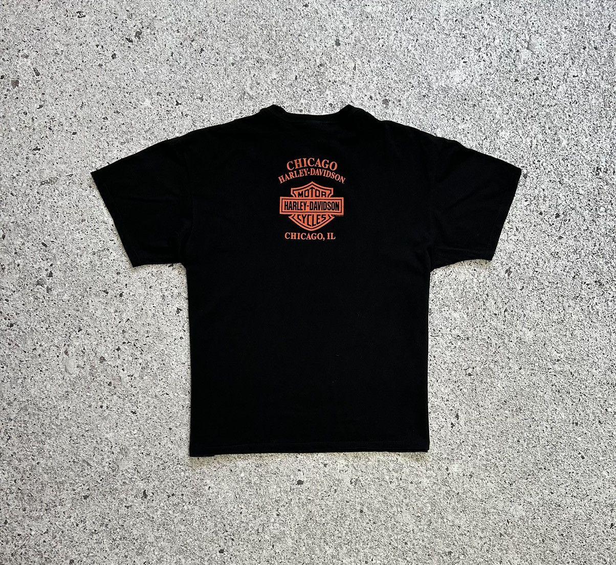 Band Tees × Harley Davidson × Vintage Vintage 2015 Harley Davidson Chicago Precision Tuned T-Shirt Size US XXL / EU 58 / 5 - 6 Thumbnail