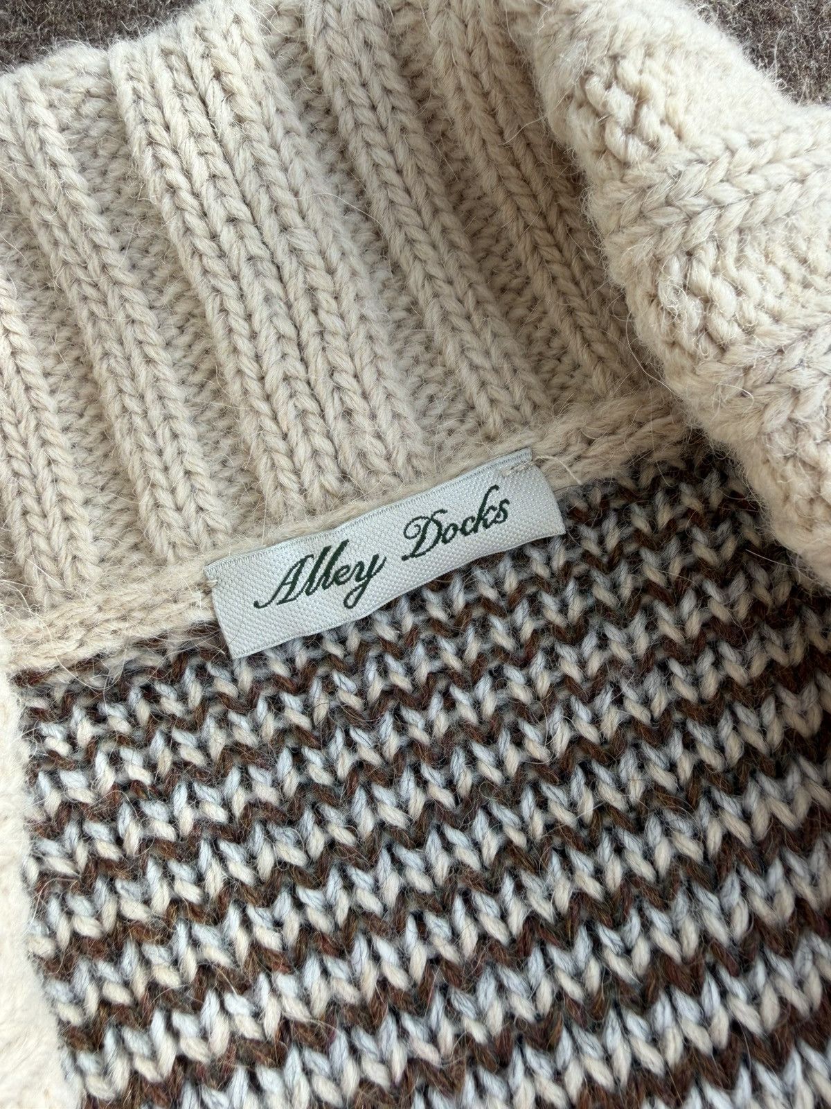 Other Alley Docks Cardigan Size US L / EU 52-54 / 3 - 7 Thumbnail