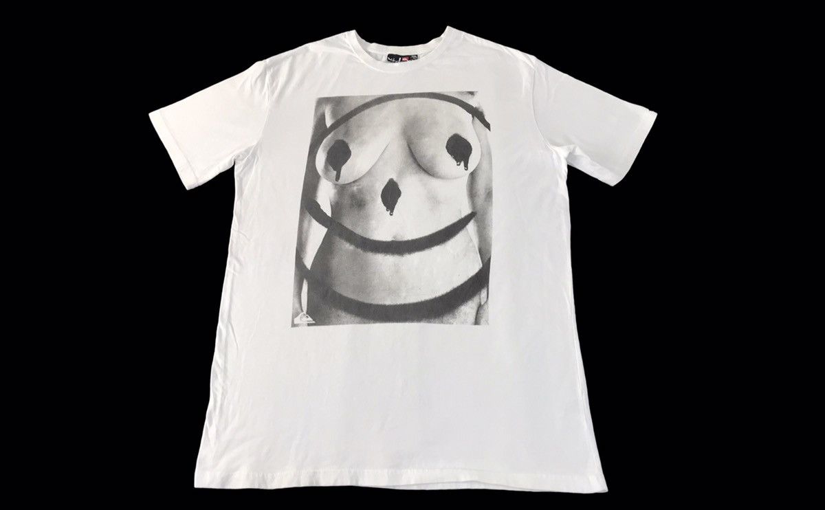Quicksilver Quicksilver Surfwear Box Nude Girl Graphic Screen Tee Size US L / EU 52-54 / 3 - 1 Thumbnail