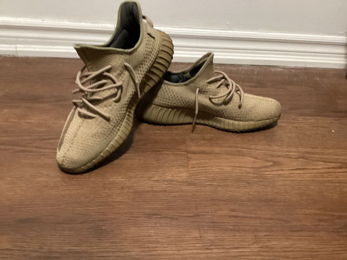 Yeezy Yeezy V2 earth Size US 13 / EU 46 - 3 Thumbnail