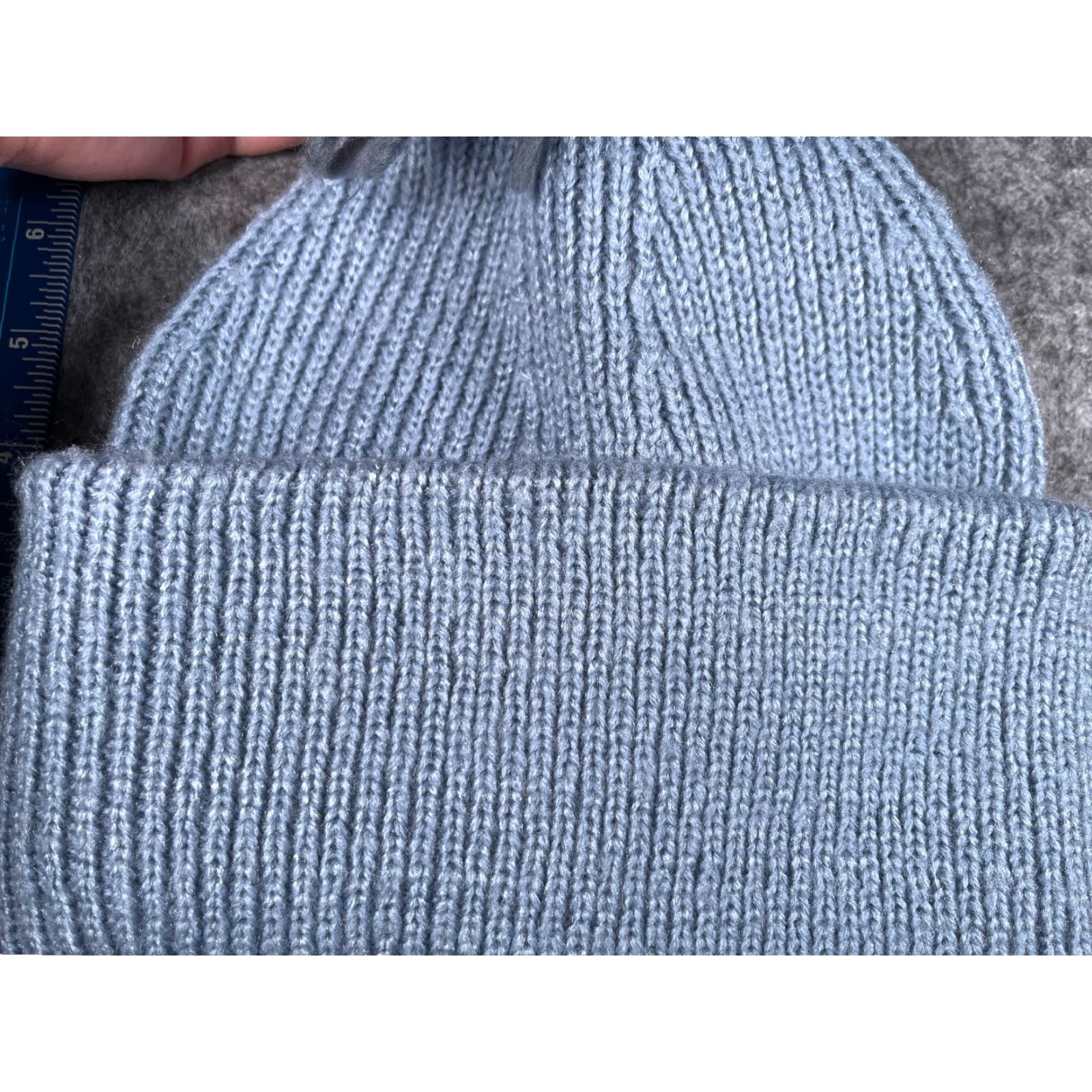H&M H&M Beanie Toque Womens One Size Blue Knit 100% Acrylic Big Pom Winter Snow Ski Beanie Womens One Size Blue Knit 100% Acrylic Big Pom Winter Snow Ski Size ONE SIZE - 2 Thumbnail