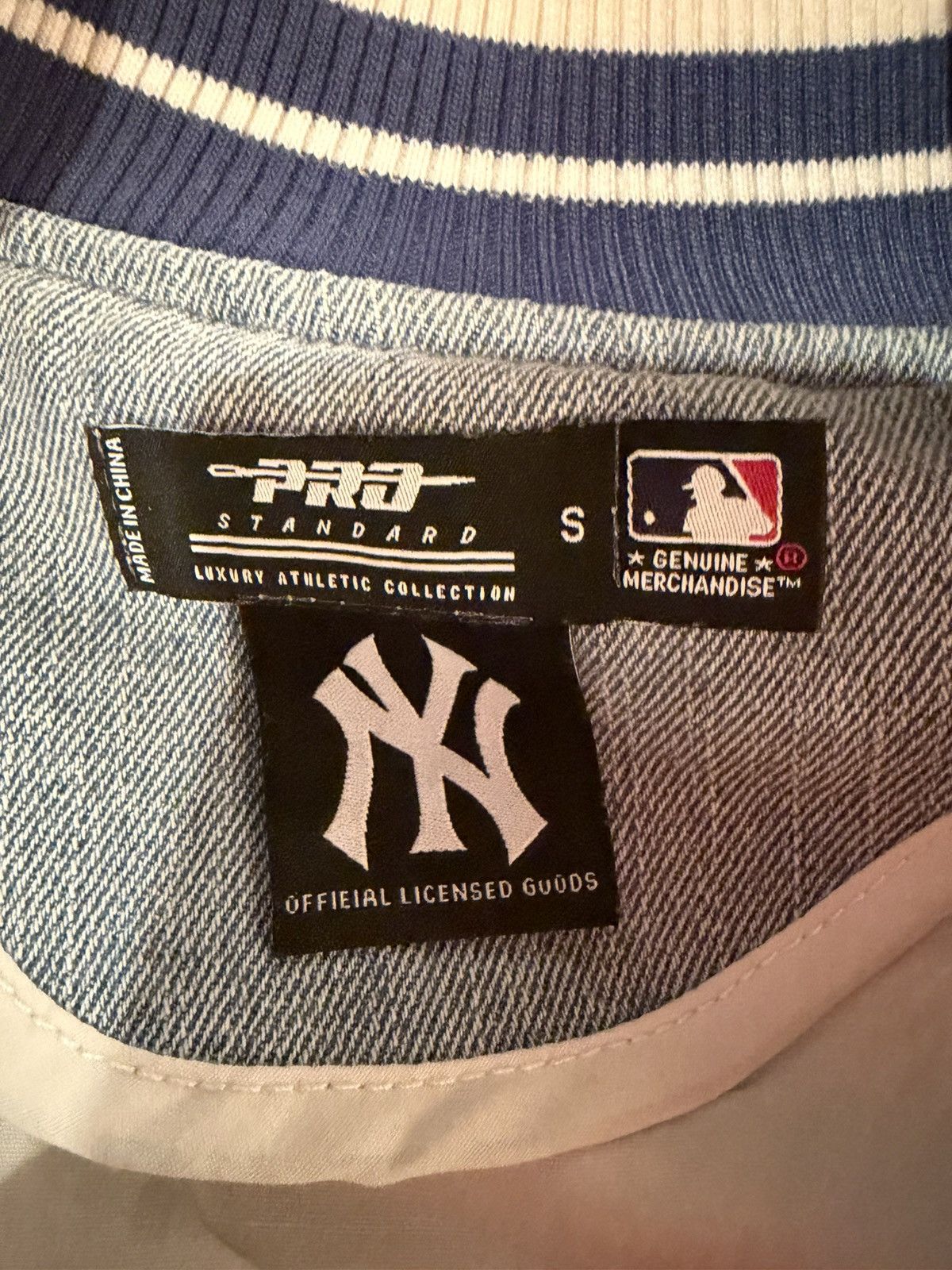 Pro Standard New York Yankees Denim Bomber Jacket Size S / US 4 / IT 40 - 3 Thumbnail