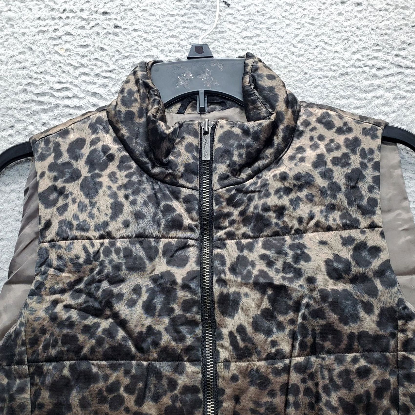Kenneth Cole Kenneth Cole Puffer Vest Womens Petites S Multi Cheetah Print Sleeveless Full Zip - Womens Size PS Vest Size S / US 4 / IT 40 - 7 Thumbnail