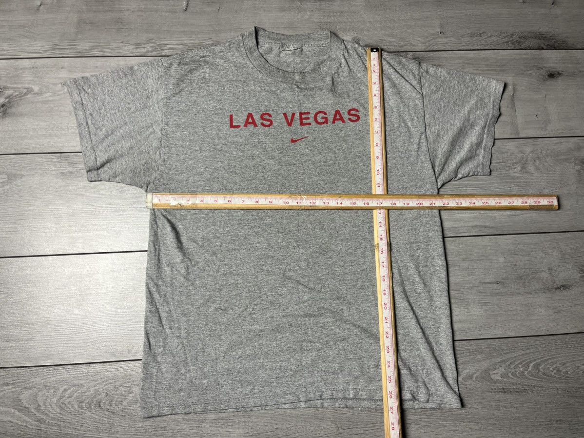 Nike Vintage Nike tshirt Las Vegas size Large Size US L / EU 52-54 / 3 - 5 Thumbnail