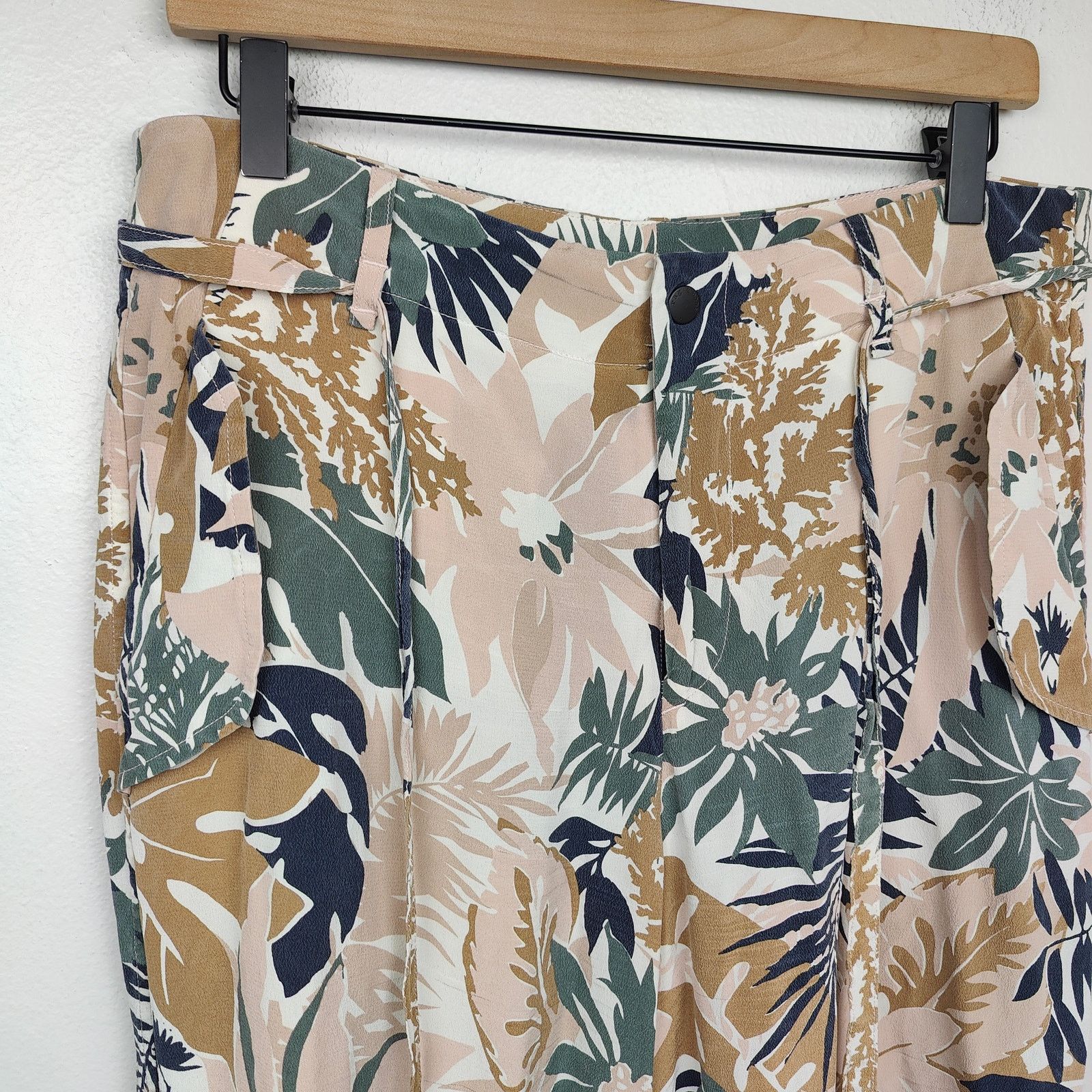 Rag & Bone Rag & Bone Victoria Silk Pant 6 Tropical Print Pink Green Size 28" / US 6 / IT 42 - 2 Thumbnail