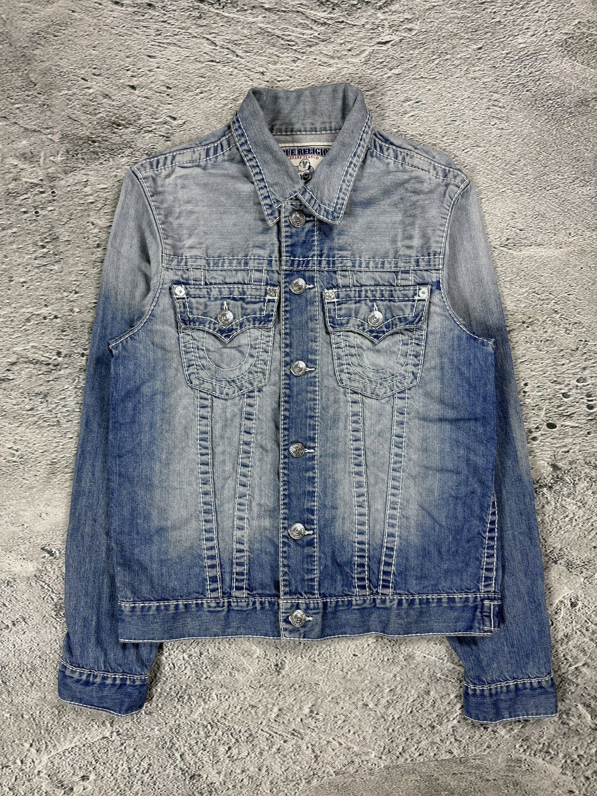 True Religion True Religion denim jacket trucker washed White stitching Size US L / EU 52-54 / 3 - 1 Thumbnail
