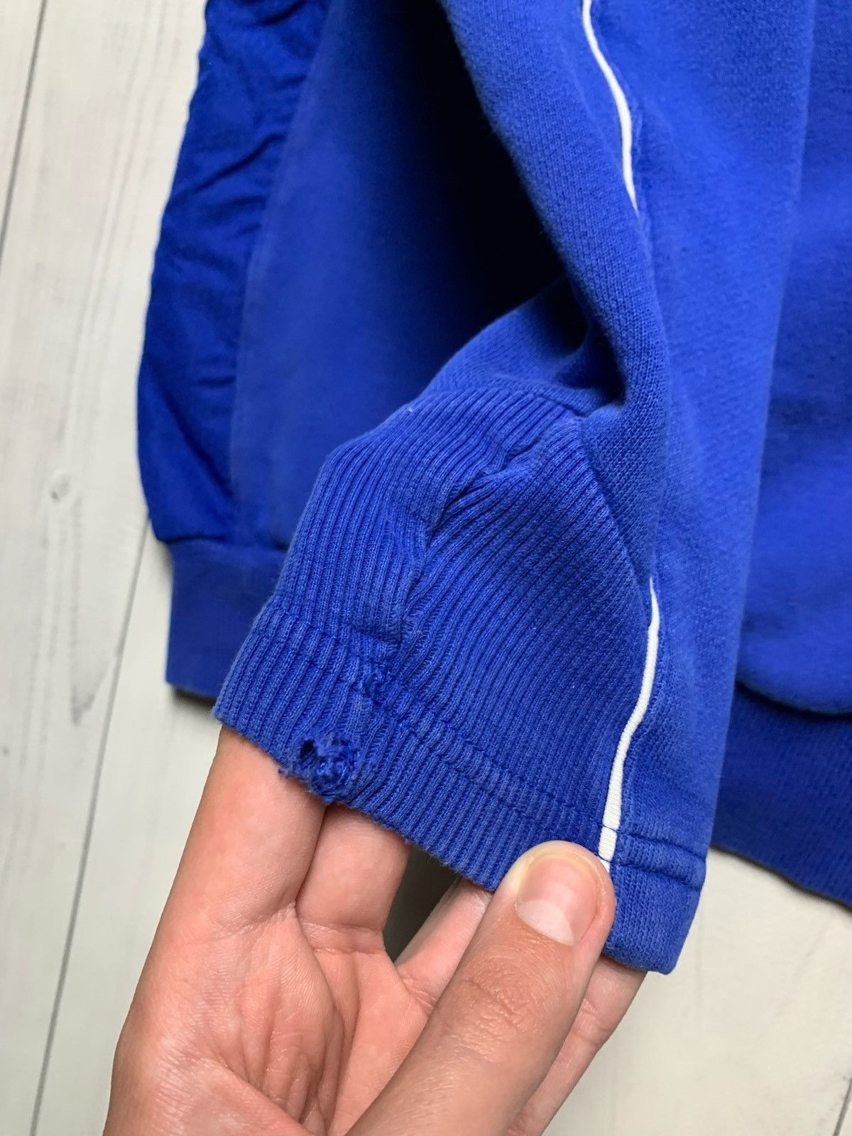 Umbro Vintage Umbro soccer sweatshirt logo Rangers blue size m Size US M / EU 48-50 / 2 - 9 Thumbnail
