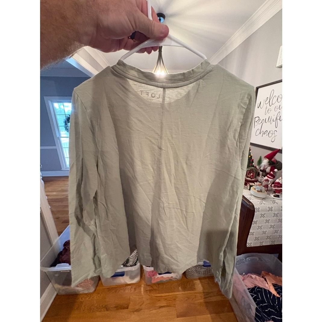 Loft LOFT Olive Green Long Sleeve Top Women’s Medium M 8 10 Size M / US 6-8 / IT 42-44 - 4 Thumbnail