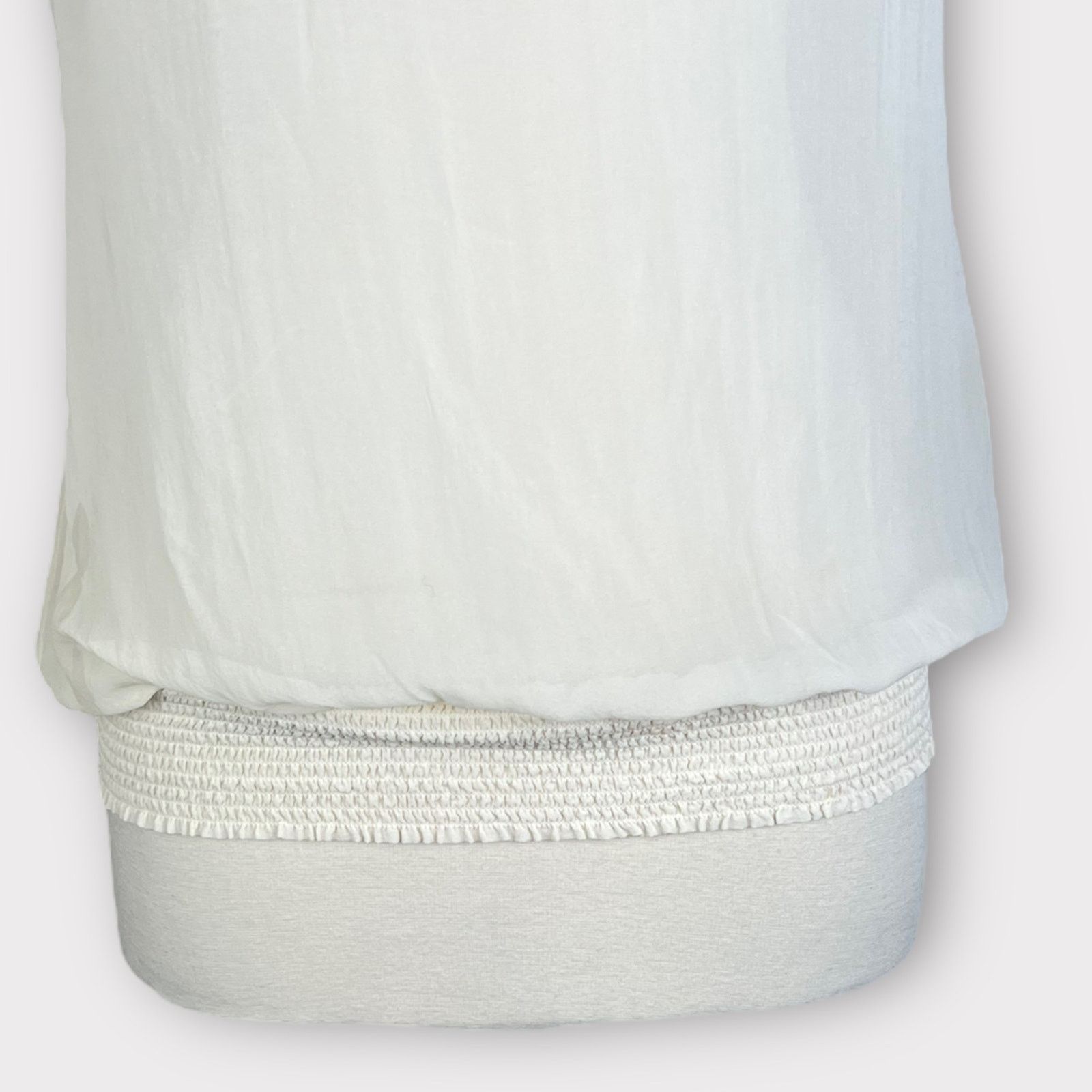 Guess Guess | Vintage Y2K Sheer SILK Ivory Blouse | Medium Size M / US 6-8 / IT 42-44 - 4 Thumbnail