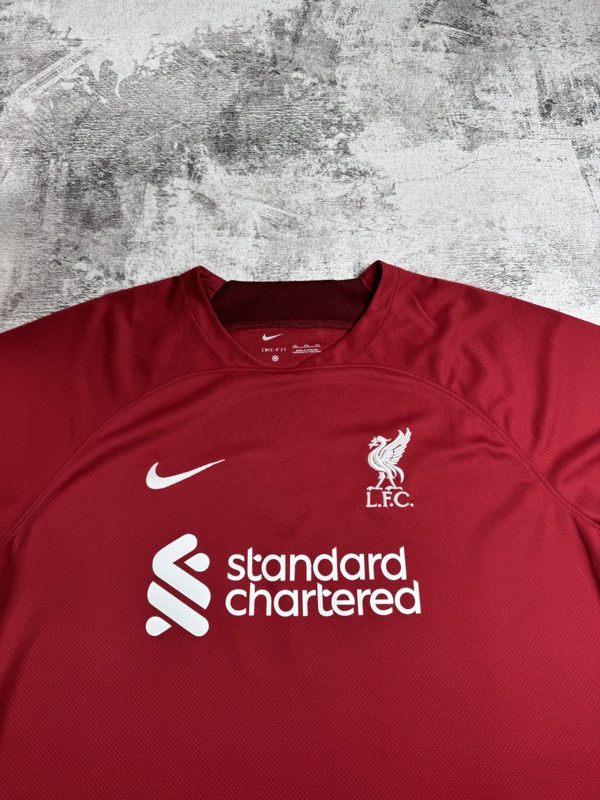 Nike LIVERPOOL 2022/2023 Red Nike Bloke core Soccer Football Fan T Shirt Jersey Kit Size US XXL / EU 58 / 5 - 5 Thumbnail
